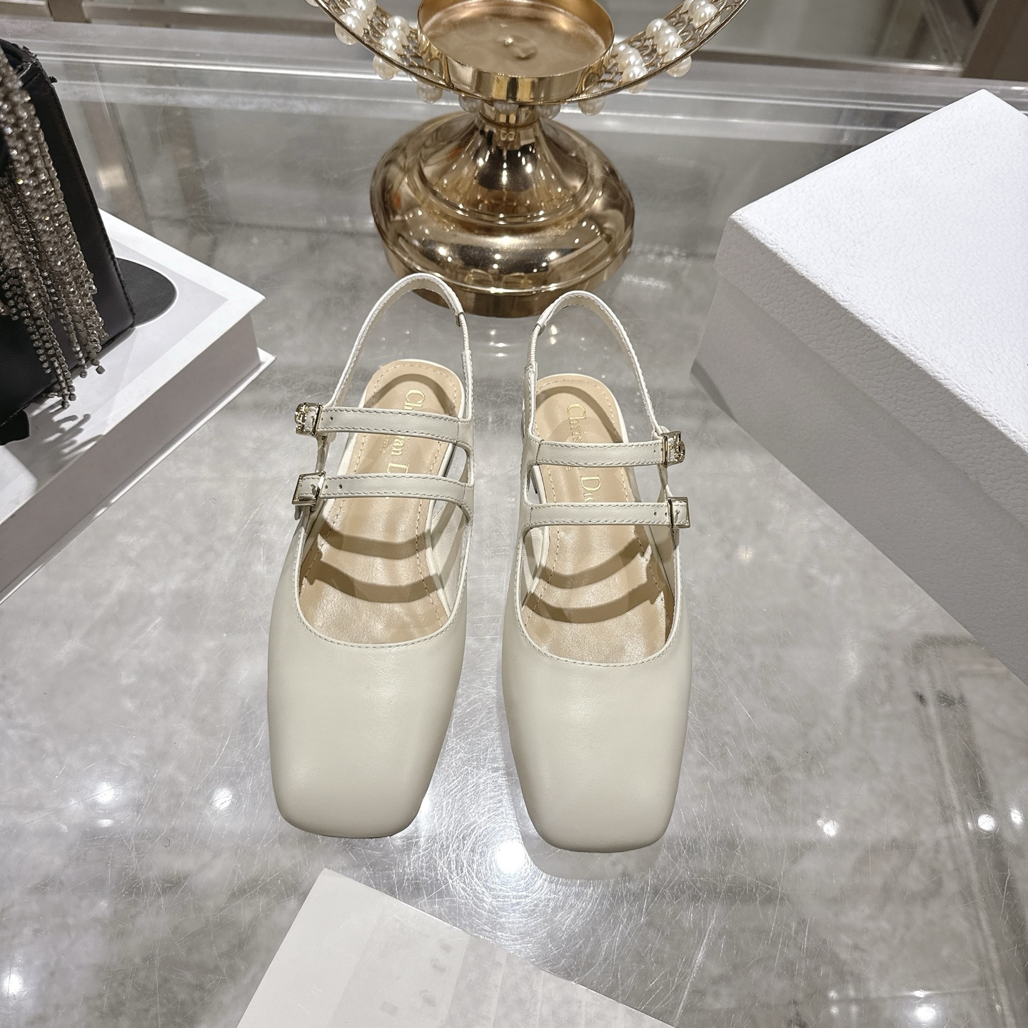 _dcV9ssZCBwPJVvvfy2IJYUpdYdYuslM1LErN1_A