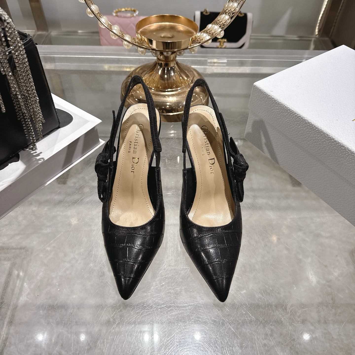 _dvM9sXpW0-ieb0K7dEoPrWmNxtINlw7wwZtSd8w