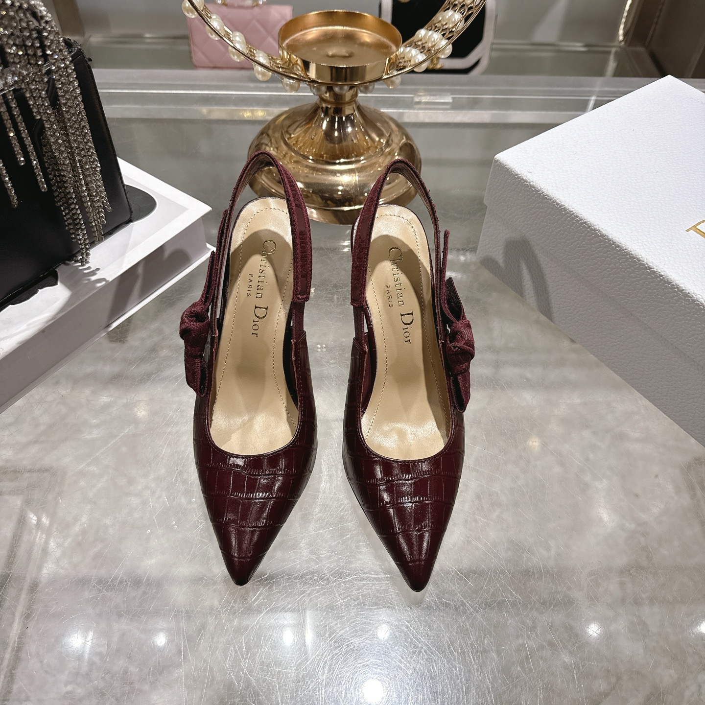 _d089sJkrPPktK6YHeH3ehxOmKNFm-NtgcxuTySw