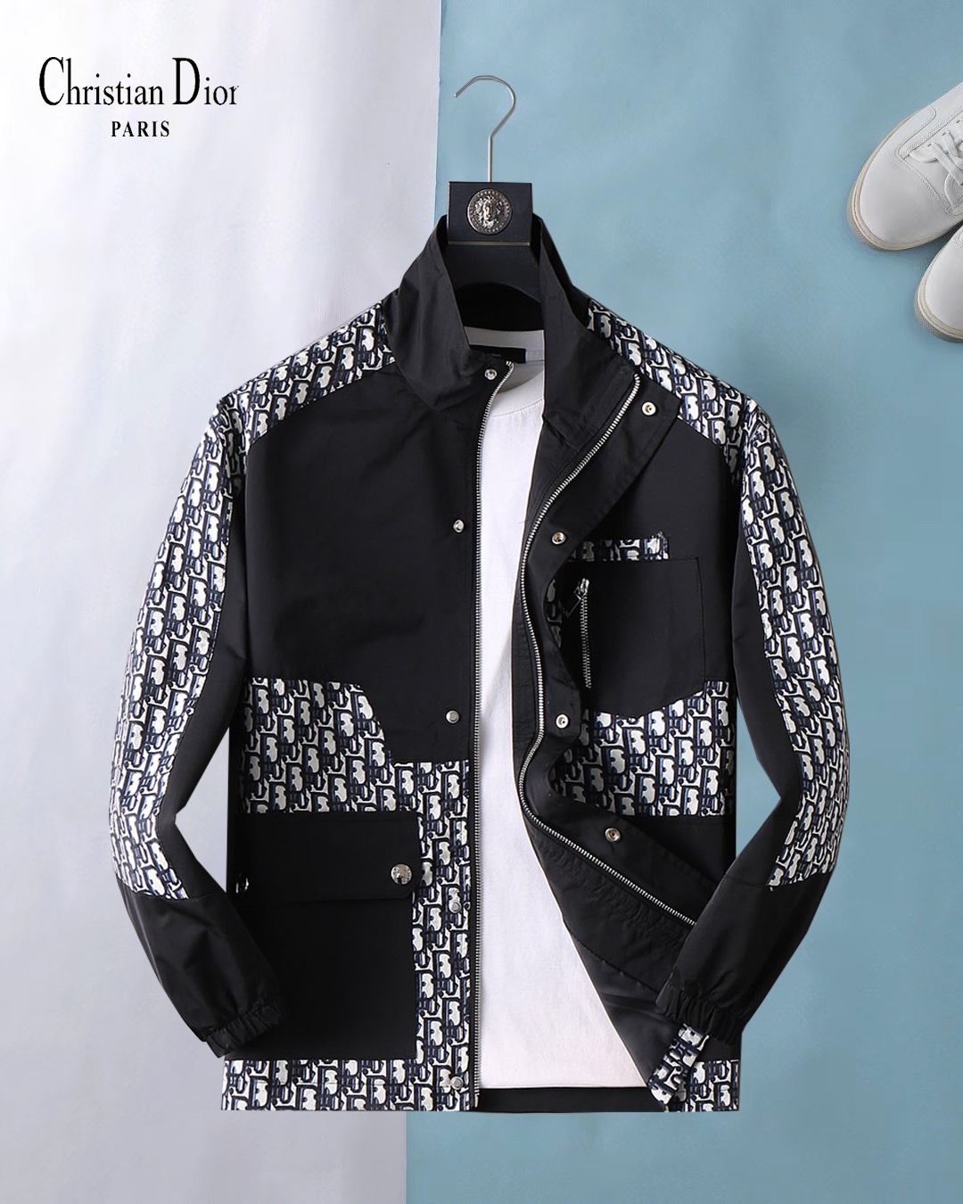 NO:735838,Same style as Dior official website, on sale in advance!  2026 spring new men's jacket, high-end version with original order and three standards!  With hidden hood, custom-made fabrics at the counter, highly breathable and comfortable, impeccable details, brand element design concept, reflecting high quality. It feels delicate and soft!  It presents a casual cut and the upper body shape is awesome!  Size M～3XL, maximum wearing capacity is 195 catties.,,dior,jackets & coats,jackets & coats,hats,19860909迪奥 官网同款,提前发售！2026春季新款男士夹克外套,原单三标齐全高端版本！带隐藏帽,专柜定制面料 透气舒适度高,细节无可挑剔,品牌元素设计理念,体现高品质.手感细腻柔软！呈现休闲裁剪,上身版型超赞！码数M～3XL,最大穿195斤.,,dior,jackets & coats,jackets & coats,hats,,Men's clothing