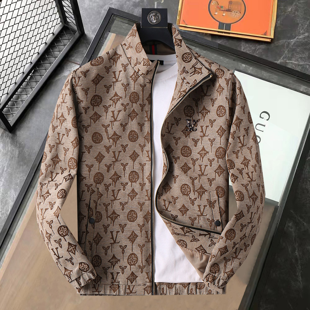 NO:610016,The same style as the Lv official website, available simultaneously!  2025 new autumn men's jackets, high-end version with complete three-standard original order!  Custom-made fabrics at the counter are highly breathable and comfortable, with impeccable details and brand element design concepts, reflecting high quality. It feels delicate and soft!  It presents a casual cut and the upper body shape is awesome!  Size M～3XL, the maximum weight is 200 pounds. Please state your height and weight when placing an order.,,louis vuitton,jackets & coats,jackets & coats,alexander wang19860909Lv 官网同款,同步发售！2025秋季新款男士夹克外套,原单三标齐全高端版本！专柜定制面料 透气舒适度高,细节无可挑剔,品牌元素设计理念,体现高品质.手感细腻柔软！呈现休闲裁剪,上身版型超赞！码数M～3XL最大穿200斤,下单报身高体重.,,louis vuitton,jackets & coats,jackets & coats,alexander wang,Men's clothing
