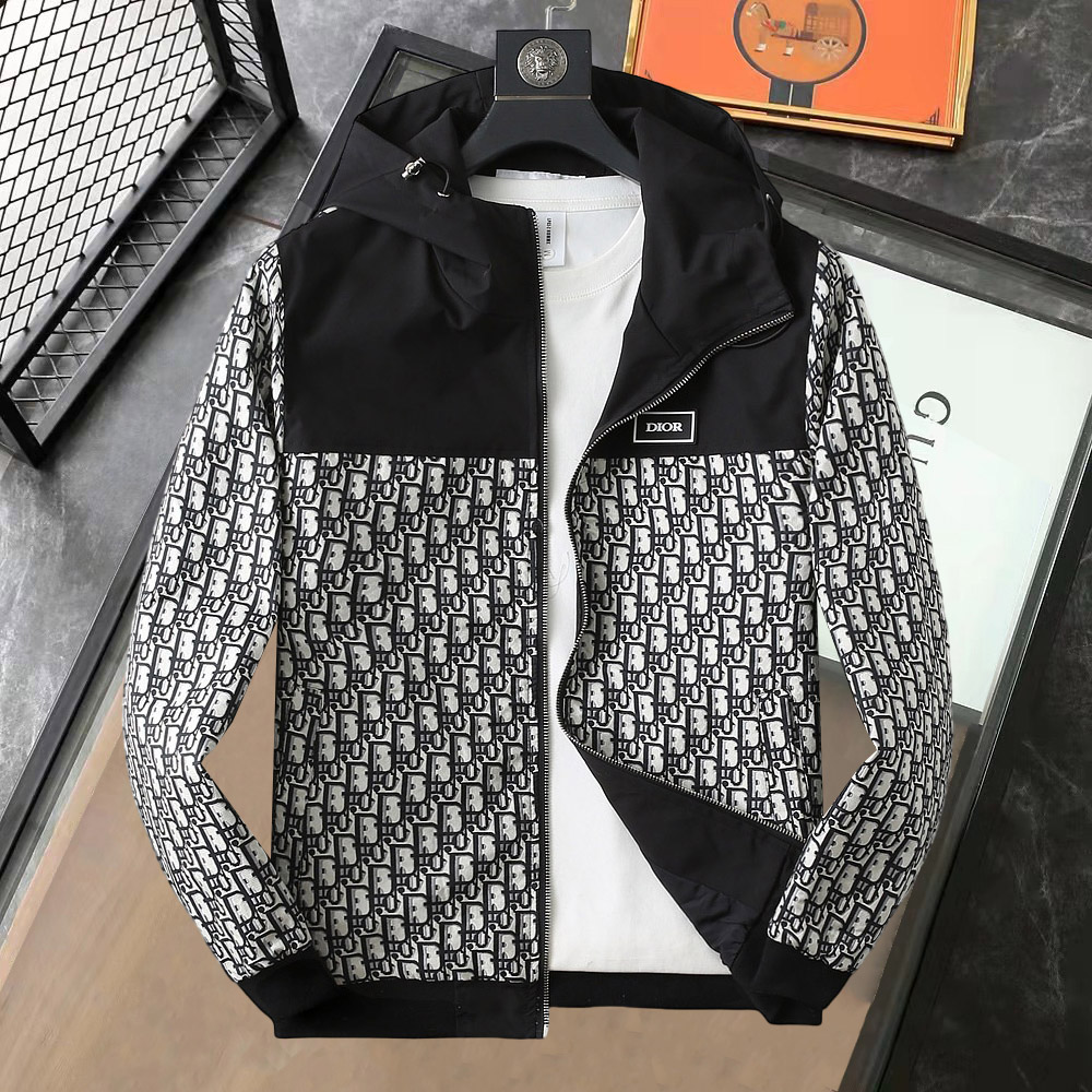 NO:610032,Same style as Dior’s official website, available simultaneously!  2025 new autumn men's jackets, high-end version with complete three-standard original order!  Custom-made fabrics at the counter are highly breathable and comfortable, with impeccable details and brand element design concepts, reflecting high quality. It feels delicate and soft!  It presents a casual cut and the upper body shape is awesome!  Sizes M～3XL can be worn up to 200 pounds, please state your height and weight when placing an order.,,dior,jackets & coats,jackets & coats,alexander wang19860909迪奥 官网同款,同步发售！2025秋季新款男士夹克外套,原单三标齐全高端版本！专柜定制面料 透气舒适度高,细节无可挑剔,品牌元素设计理念,体现高品质.手感细腻柔软！呈现休闲裁剪,上身版型超赞！码数M～3XL最大穿200斤,下单报身高体重.,,dior,jackets & coats,jackets & coats,alexander wang,Men's clothing