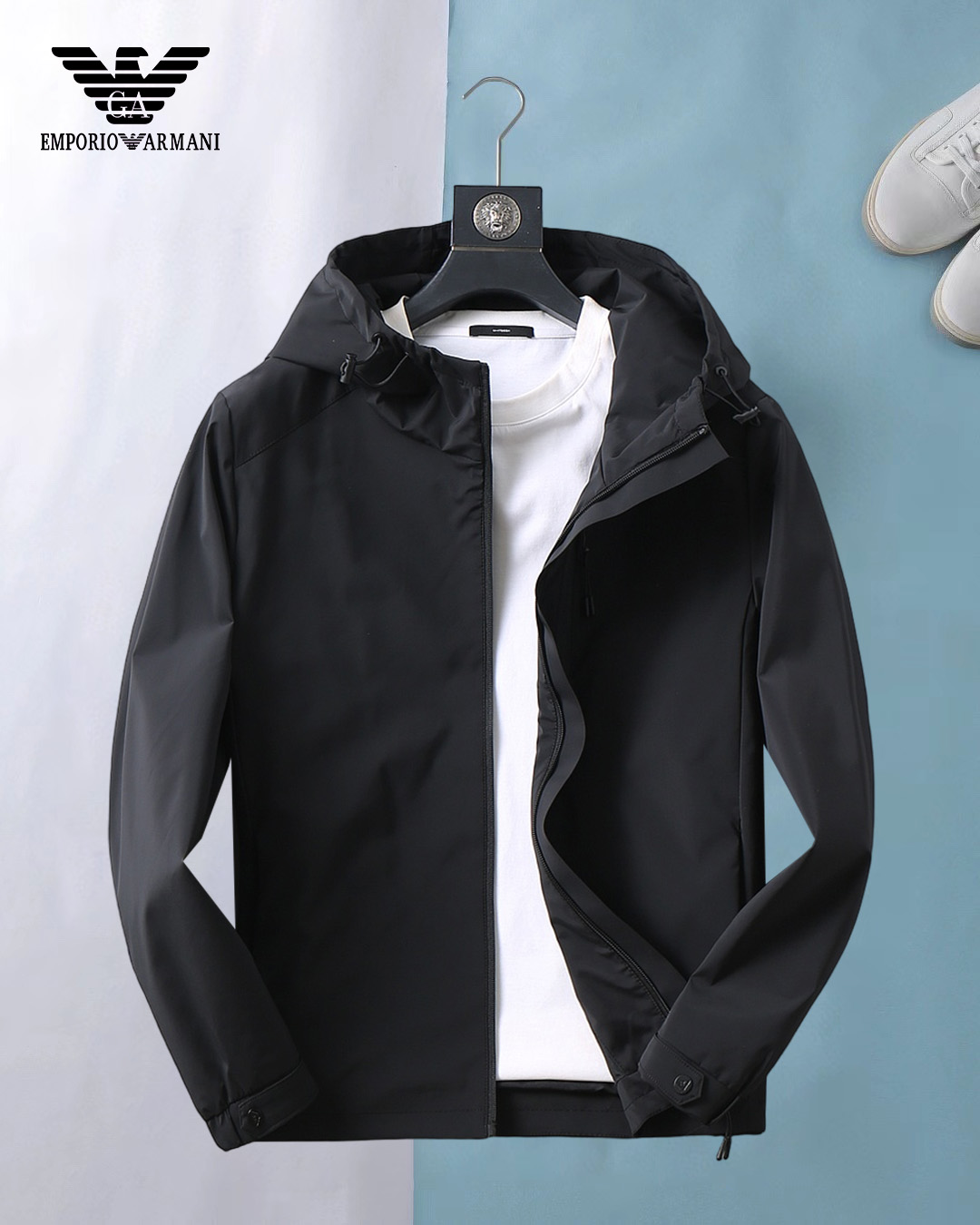 NO:644334,Armani's 2025 autumn hot-selling counter new casual fashion jacket is super avant-garde design style, delicate and comfortable, very light to wear and not easy to wrinkle. Multiple craftsmanship. The overall design is quite visual, the upper body is casual and stylish, and has a certain degree of stiffness. It is definitely at the forefront of fashion. It is recommended for urban leisure. Size M-XXXL (175 140 catties wears L and the maximum wear is 200 catties), armani, jackets & coats, alexander  wang19860909阿玛尼2025秋季爆款专柜新款休闲时尚夹克 超前卫设计风格 细腻舒适 穿着非常轻便不易起皱.多重重工艺 整体的设计颇具视觉感,上身休闲有型,有一定的挺括度,绝对走在时尚最尖端的气质感推荐,都市休闲必备.尺码 M-XXXL(175 140斤穿L 最大穿200斤),,armani,jackets & coats,alexander wang,Men's clothing