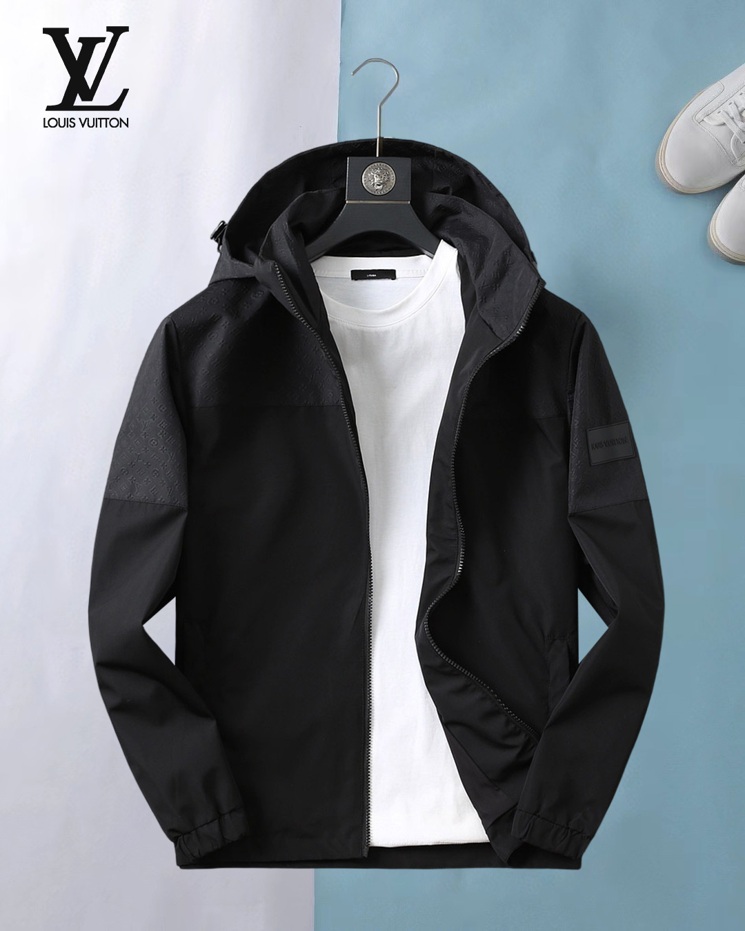 NO:537965,Lv 2025 autumn new jacket jacket, the new product on the show is perfect, comfortable and warm when worn on both sides, three-standard full color and attractive, and the very outstanding design easily advances the sense of fashion, the workmanship is extremely exquisite and rigorous, and the wiring is neat and meticulous!  A masterpiece of a big-name designer!  The upper body doesn't look bloated and super handsome!  Spot code M ~ XXXL,,louis vuitton,jackets & coats,jackets & coats,alexander wang19860909Lv 2025秋季新款夹克外套,秀场新品品相非常完美,双面穿舒适保暖,三标齐全色泽饱满诱人,非常出彩的设计,轻松将时髦感进阶,做工极为考究严谨,走线工整细致！大牌设计师巨作！上身不显臃肿、超级帅气！现货码数M ～ XXXL,,louis vuitton,jackets & coats,jackets & coats,alexander wang,Men's clothing