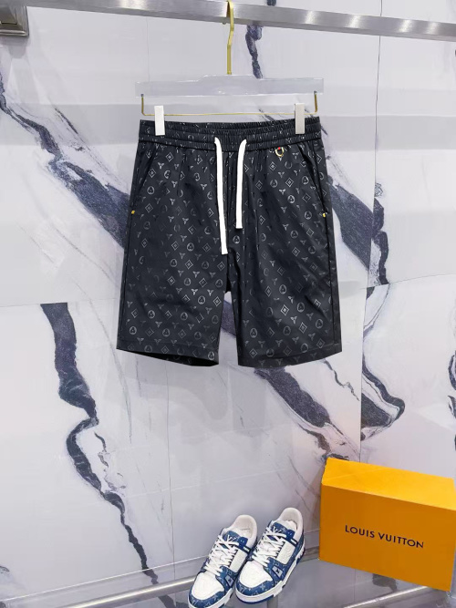 Louis Vuitton Pantalones Cortos Casuales de Verano 2025 - Lujo y Comodidad 1 Louis Vuitton Pantalones Cortos Casuales de Verano 2025 - Lujo y Comodidad