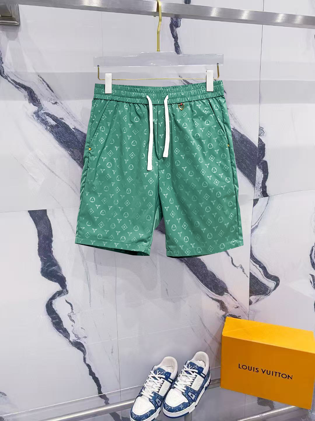 Louis Vuitton Groene Monogram Shorts - Zomer 2025 Collectie, Casual & Luxueus