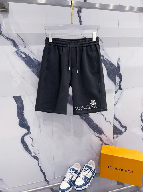 Moncler Pantalón Corto Casual de Verano 2025 para Hombre, Diseño Clásico y Cómodo 1 Moncler Pantalón Corto Casual de Verano 2025 para Hombre, Diseño Clásico y Cómodo