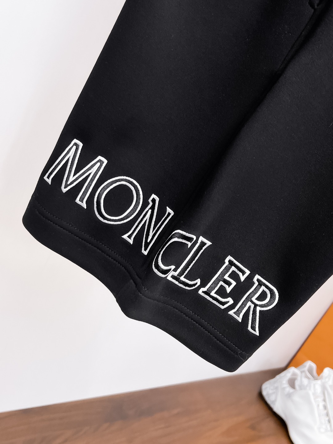 Moncler Men's Black Cotton Logo Shorts | Summer Casual Wear 7 o 1iqdlt7ah13lr1h3p1aef1cr51bjo9