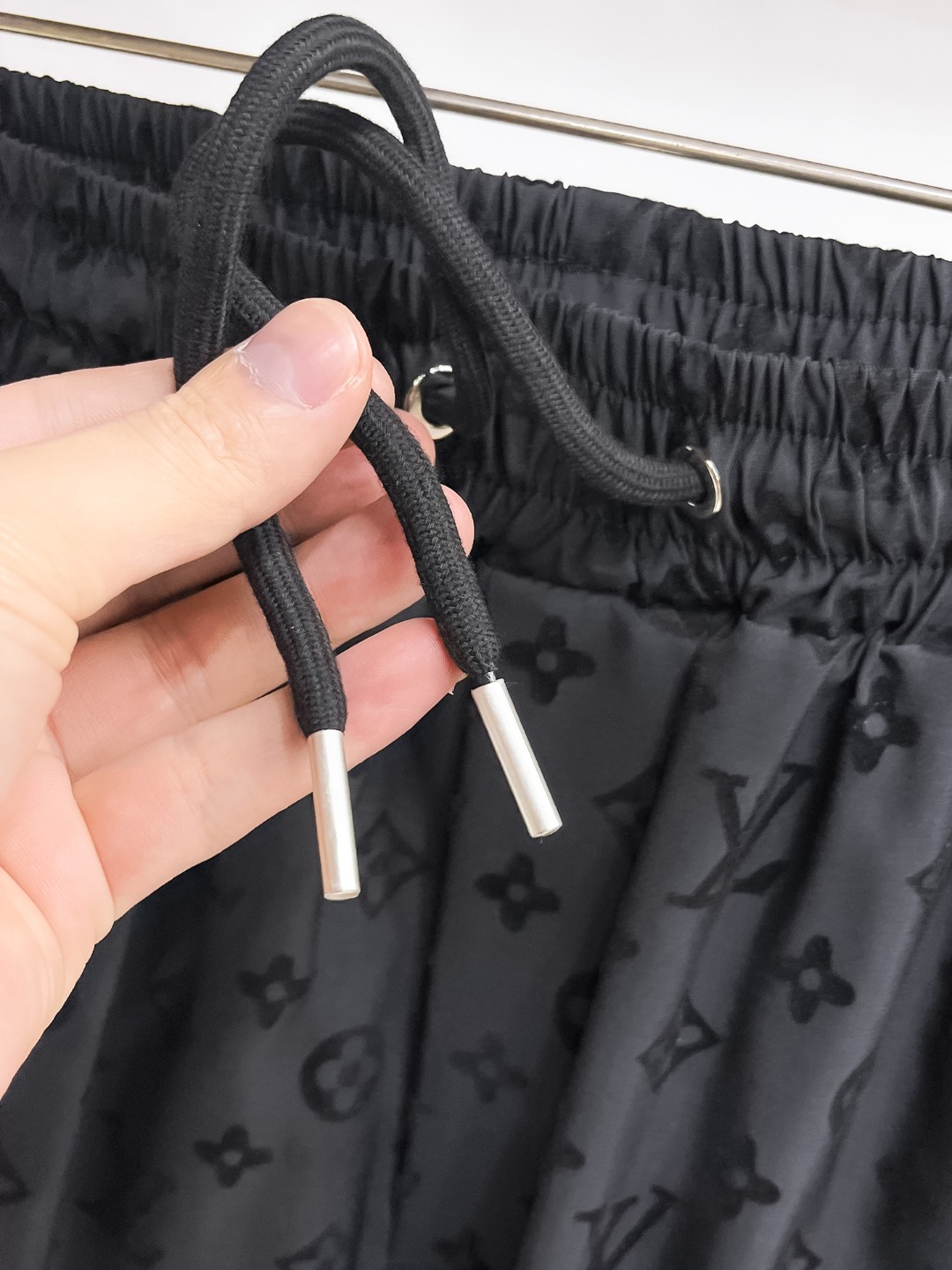 Louis Vuitton Monogram Shorts - Luxury Comfort for Men - Limited Edition 6 o 1iqdm177v1cumjnrls1105t0s2