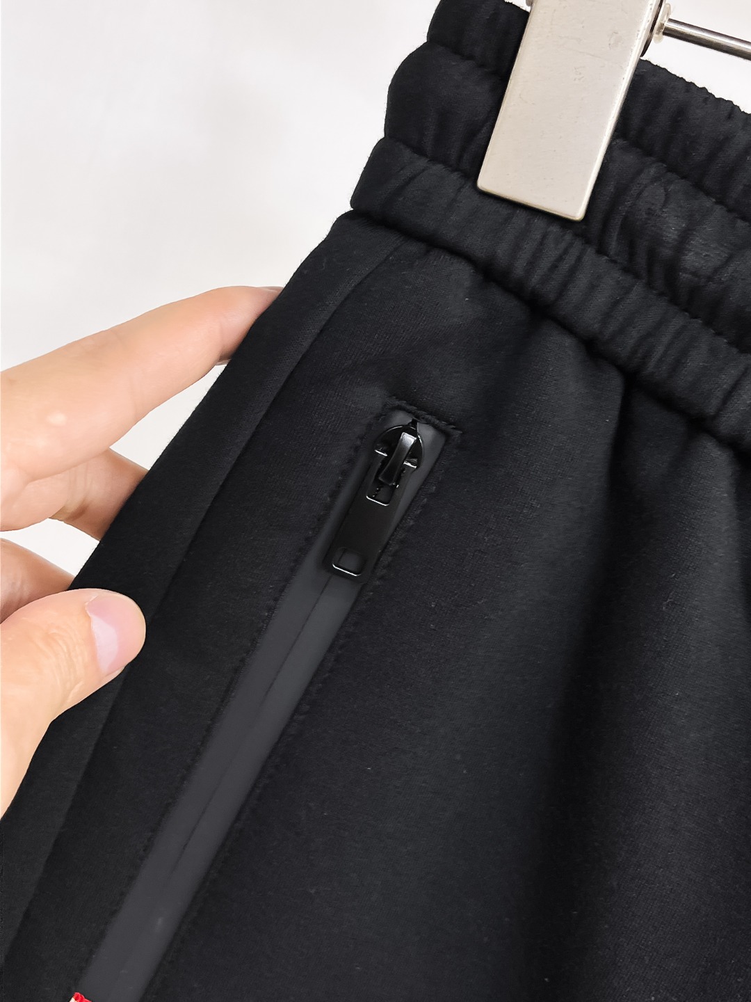 Burberry 2025SS Luxury Classic Logo Shorts | Comfortable & Stylish 8 o 1iqdm9r672oq151ac1p10am1cs84