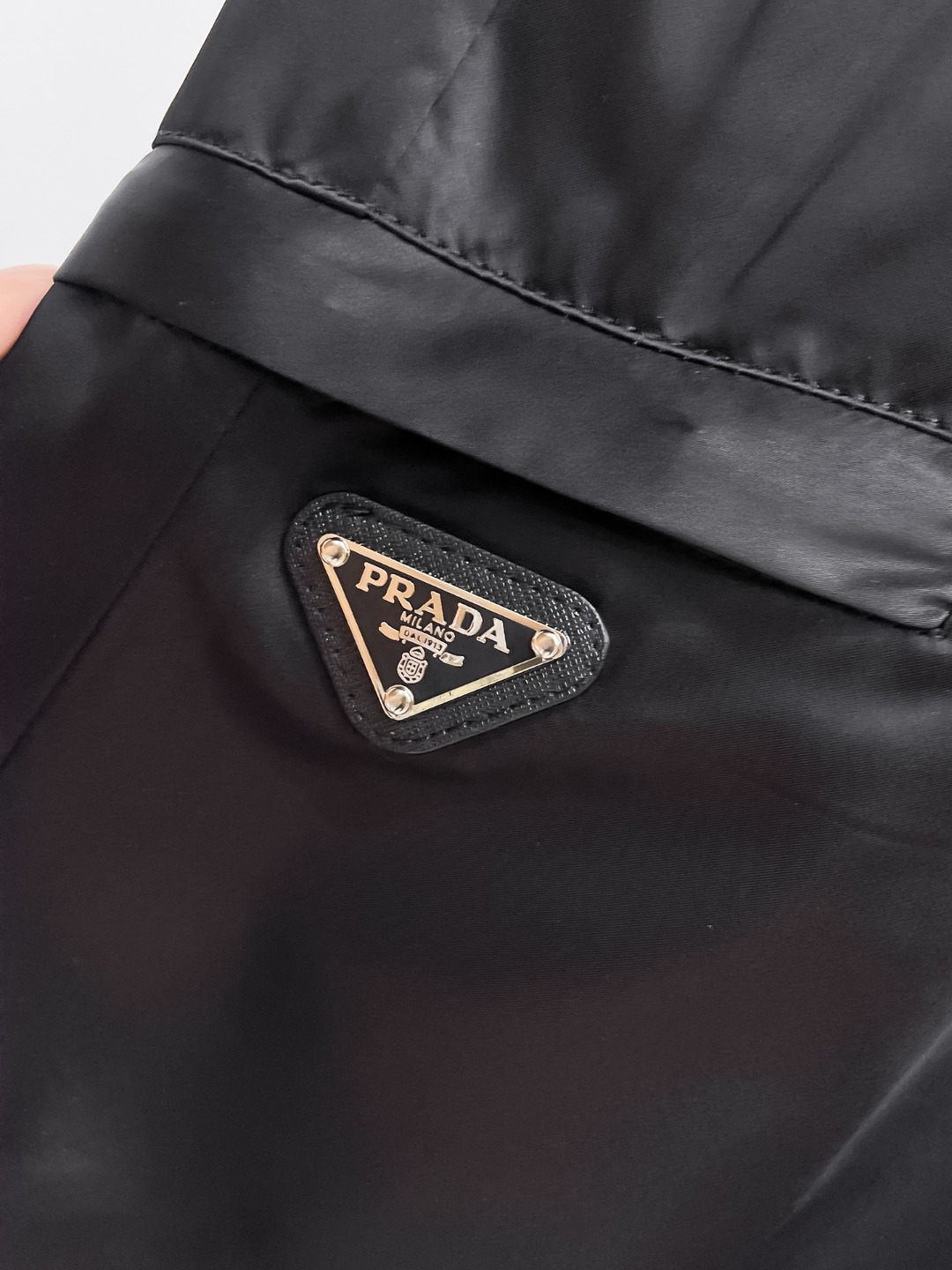 Prada 2025SS Luxury Black Casual Shorts with Logo, Summer Collection 9 o 1iqdqkb1d9ogu1bl91qf31lda6