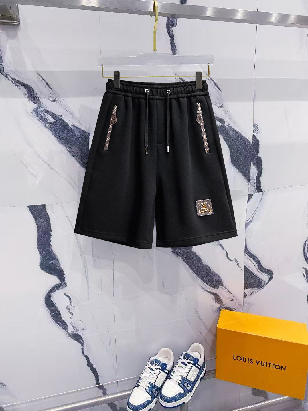 Louis Vuitton Pantalones Cortos Casuales con Logo Clásico para Hombre