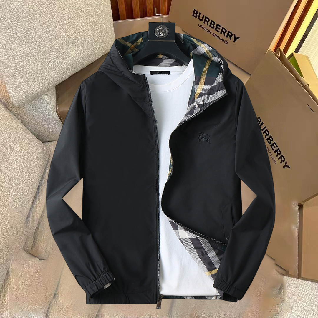 NO:540104,Burberry's official website is the same model, released in advance!  2025ss Spring New Men's Jacket, original single three-standard full high-end version!  With hidden hat, customized fabric for counter, high breathability and comfort, impeccable details, brand element design concept, reflecting high quality. The feel is delicate and soft!  It is casually cut, with a great upper body style!  The size M~3XL, the maximum wear is 195 catties., burberry, jackets & coats, jackets & coats, hats, alexander wang19860909巴宝莉 官网同款,提前发售！2025ss开春新款男士夹克外套,原单三标齐全高端版本！带隐藏帽,专柜定制面料 透气舒适度高,细节无可挑剔,品牌元素设计理念,体现高品质.手感细腻柔软！呈现休闲裁剪,上身版型超赞！码数M～3XL,最大穿195斤.,,burberry,jackets & coats,jackets & coats,hats,alexander wang,Men's clothing