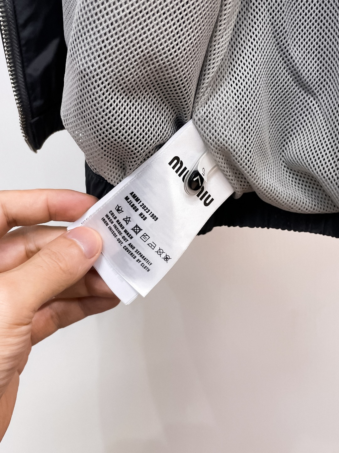MIUMIU men miumiu ， ， 2026 New ， ， ， ， 。 ， ：M 3XL， 195 — photo 11