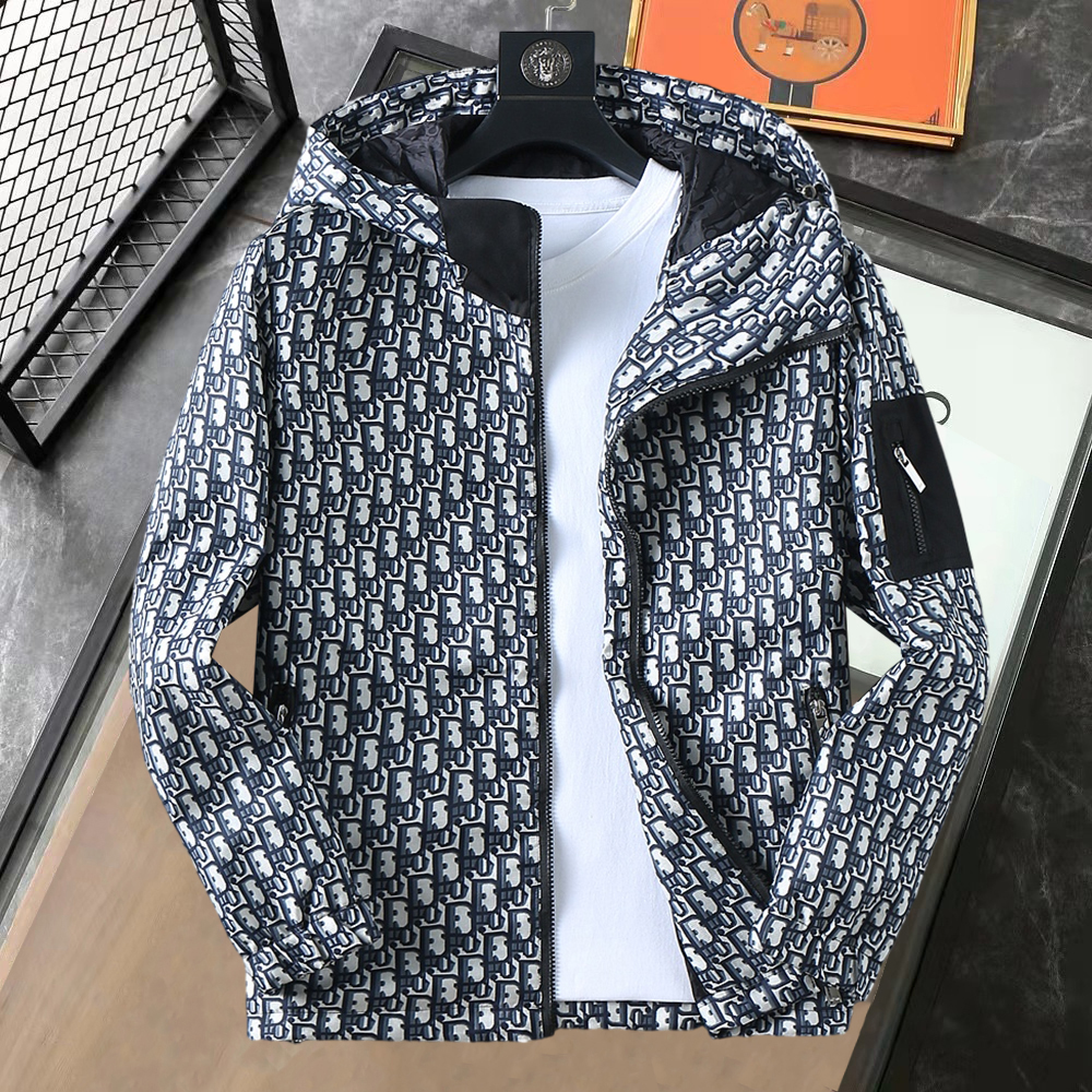 NO:610089,Dior's 2025 new autumn jacket, the new product on the show is in perfect condition, comfortable and warm, complete with three labels, full and attractive colors, very outstanding design, easily upgrades the fashion sense, extremely elegant and rigorous workmanship, neat and meticulous wiring!  A masterpiece from a famous designer!  The upper body does not look bloated and is super handsome!  Available sizes M ~ XXXL,,dior,jackets & coats,jackets & coats,alexander wang19860909迪奥 2025秋季新款夹克外套,秀场新品品相非常完美,舒适保暖,三标齐全色泽饱满诱人,非常出彩的设计,轻松将时髦感进阶,做工极为考究严谨,走线工整细致！大牌设计师巨作！上身不显臃肿、超级帅气！现货码数M ～ XXXL,,dior,jackets & coats,jackets & coats,alexander wang,Men's clothing