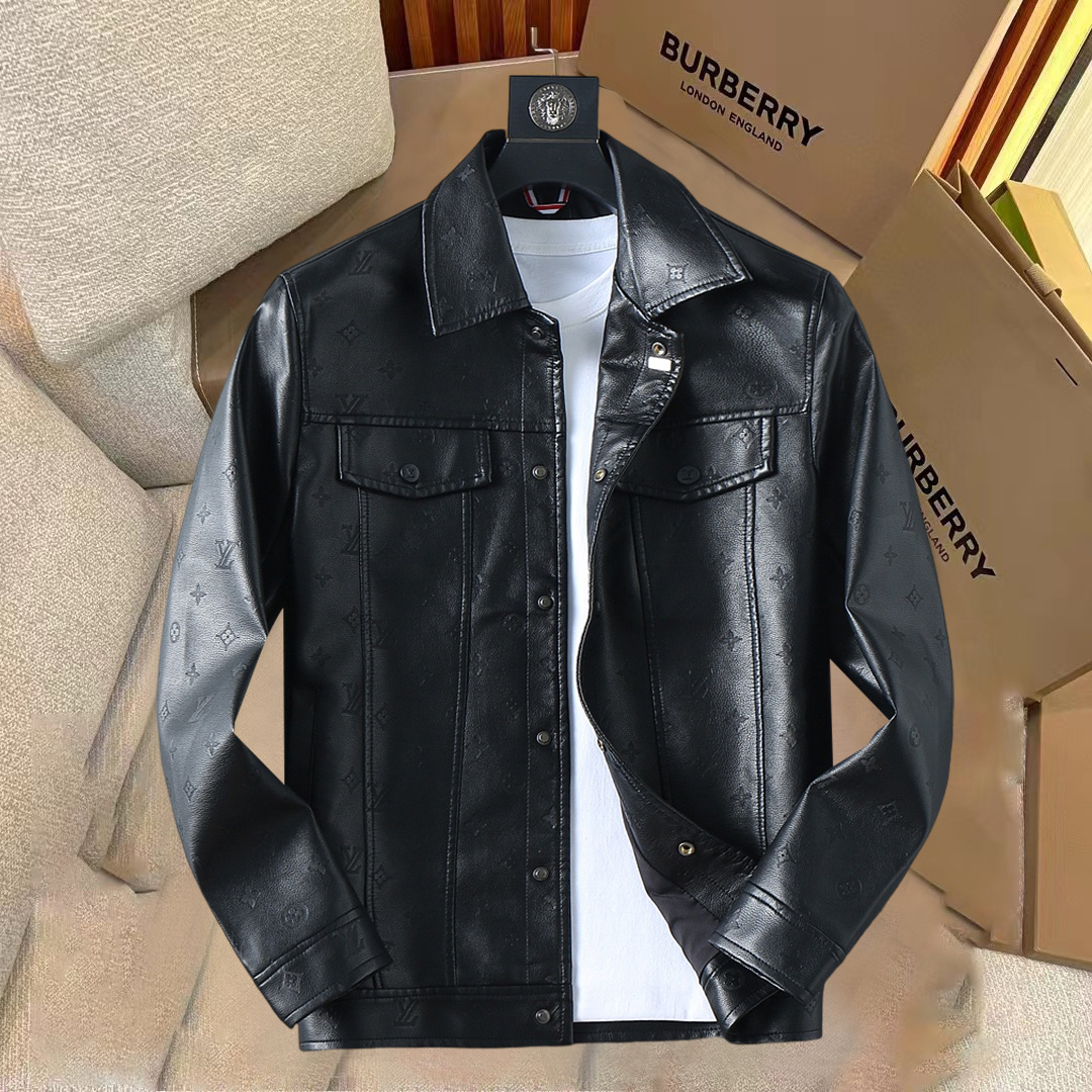 NO:731152,Support replacement after the year!  LV 2025 autumn new jacket, the new product on the show is in perfect condition, comfortable and warm, complete with three labels, full and attractive color, very outstanding design, easily upgrades the fashion sense, extremely sophisticated workmanship, neat and meticulous wiring!  A masterpiece from a famous designer!  The upper body does not look bloated and is super handsome!  Available size M ~ 3XL,,louis vuitton,jackets & coats,jackets & coats,19860909支持年后退换！ Lv 2025秋季新款夹克外套,秀场新品品相非常完美,舒适保暖,三标齐全色泽饱满诱人,非常出彩的设计,轻松将时髦感进阶,做工极为考究严谨,走线工整细致！大牌设计师巨作！上身不显臃肿、超级帅气！现货码数M ～ 3XL,,louis vuitton,jackets & coats,jackets & coats,,Men's clothing