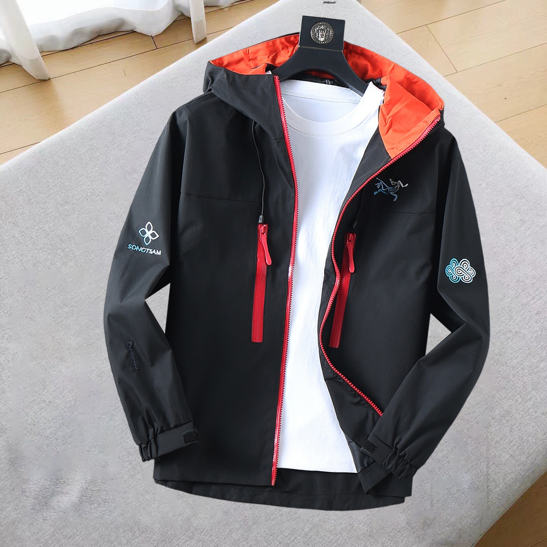 NO:685274,Arc'teryx official website of the same model, complete with three labels, sold in advance. 2025ss new autumn men's jacket, high-end version with complete three labels of the original order. Custom-made fabrics at the counter. Highly breathable and comfortable, impeccable details, brand element design concept, reflecting high quality. Delicate and soft feel. Casual tailoring, excellent upper body size. Size M～3XL, maximum wearing capacity is 195 catties. arc'teryx, jackets & coats,jackets & coats,19860909始祖鸟 官网同款,三标齐全,提前发售 2025ss秋季新款男士夹克外套,原单三标齐全高端版本 专柜定制面料 透气舒适度高,细节无可挑剔,品牌元素设计理念,体现高品质.手感细腻柔软 呈现休闲裁剪,上身版型超赞 码数M～3XL,最大穿195斤,arc'teryx,jackets & coats,jackets & coats,,Men's clothing