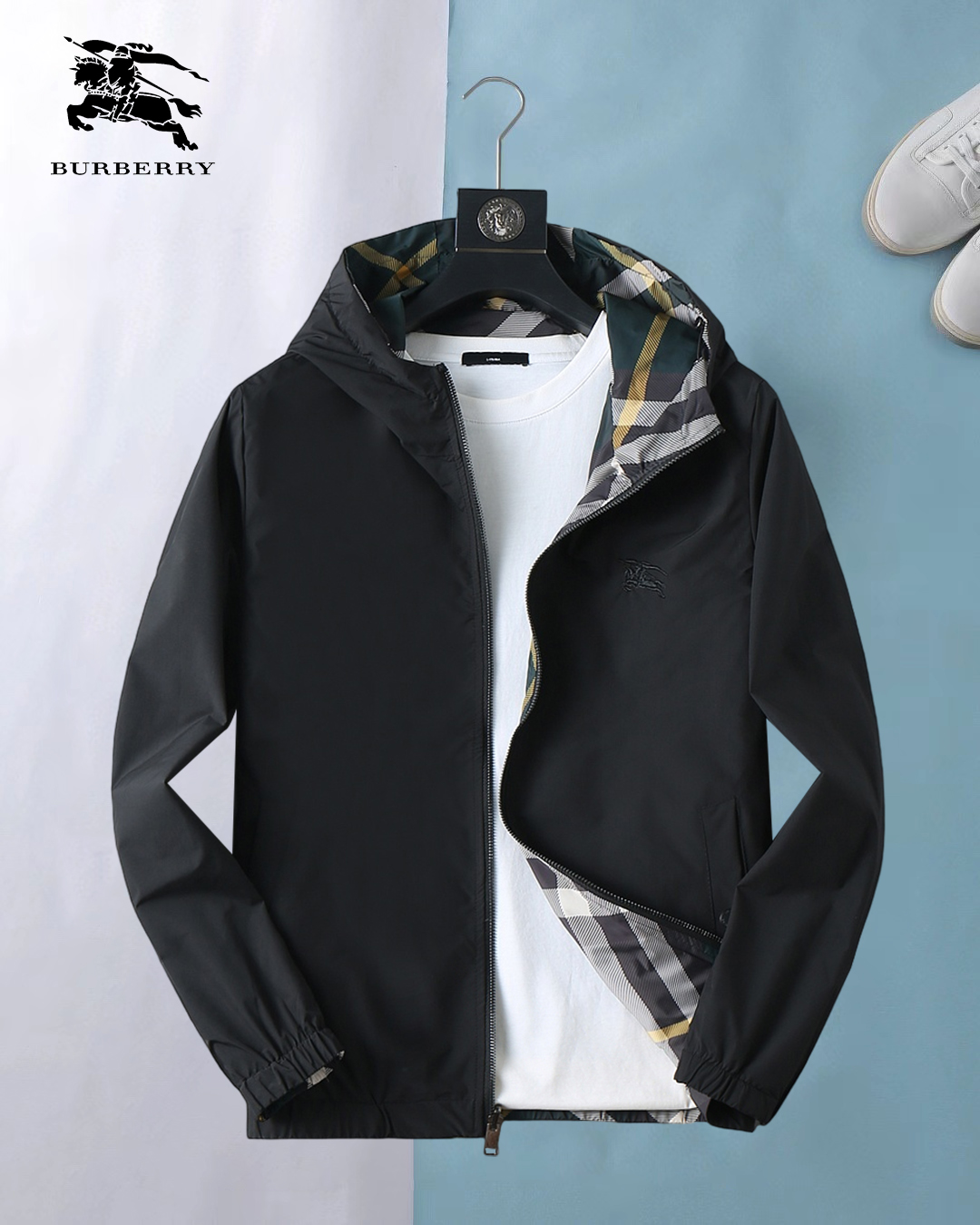 NO:644351,Burberry's 2025 new autumn jacket, the new product on the show is in perfect condition, comfortable and warm, complete with three colors, full and attractive color, very outstanding design, easily upgrades the fashion sense, extremely elegant and rigorous workmanship, neat and meticulous wiring!  A masterpiece from a famous designer!  The upper body does not look bloated and is super handsome!  Available size M ~ XXXL,,burberry,jackets & coats,jackets & coats,alexander wang19860909巴宝莉 2025秋季新款夹克外套,秀场新品品相非常完美,舒适保暖,三标齐全色泽饱满诱人,非常出彩的设计,轻松将时髦感进阶,做工极为考究严谨,走线工整细致！大牌设计师巨作！上身不显臃肿、超级帅气！现货码数M ～ XXXL,,burberry,jackets & coats,jackets & coats,alexander wang,Men's clothing