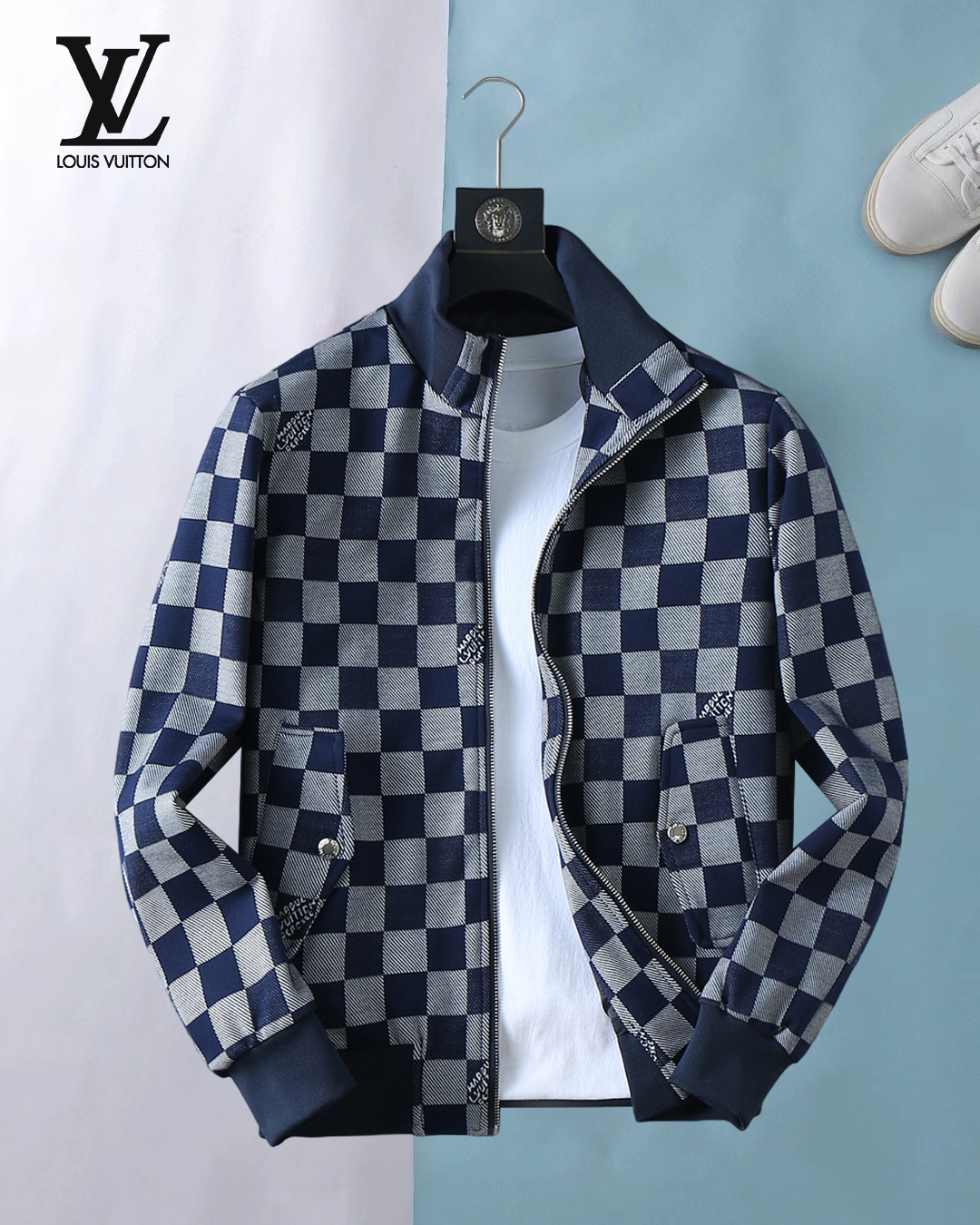 NO:644354,LV 2025 autumn new jacket, the new product on the show is in perfect condition, comfortable and warm, complete with three labels, full and attractive color, very outstanding design, easily upgrades the fashion sense, extremely sophisticated workmanship, neat and meticulous wiring!  A masterpiece from a famous designer!  The upper body does not look bloated and is super handsome!  Available sizes M ~ XXXL,,louis vuitton,jackets & coats,jackets & coats,alexander wang19860909Lv 2025秋季新款夹克外套,秀场新品品相非常完美,舒适保暖,三标齐全色泽饱满诱人,非常出彩的设计,轻松将时髦感进阶,做工极为考究严谨,走线工整细致！大牌设计师巨作！上身不显臃肿、超级帅气！现货码数M ～ XXXL,,louis vuitton,jackets & coats,jackets & coats,alexander wang,Men's clothing