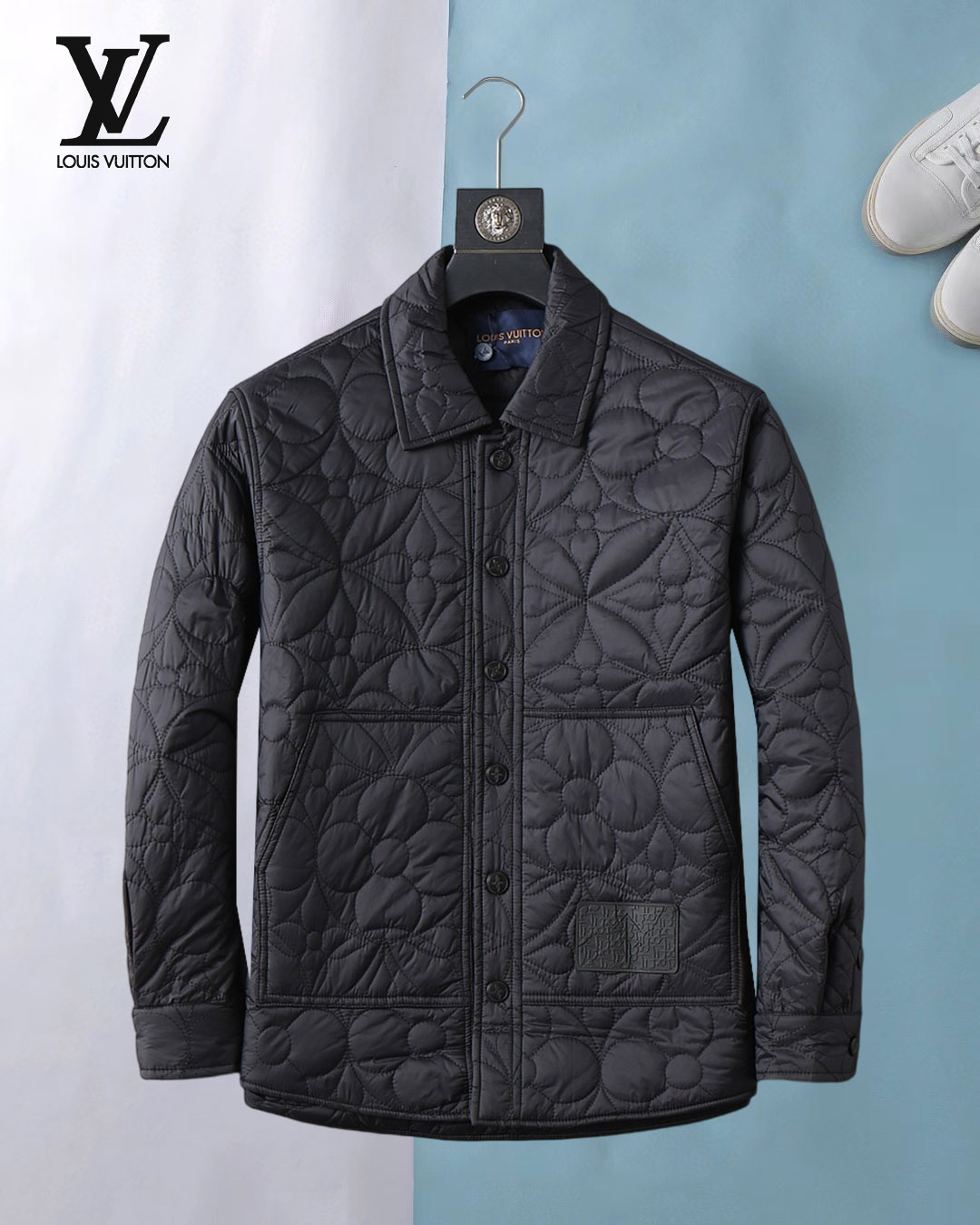 NO:644364,LV three-standard complete 2025ss new winter down jacket, the new product on the show is in perfect condition, comfortable and warm, the color is full and attractive, the design is very brilliant, it can easily enhance the fashion sense, the workmanship is extremely sophisticated and rigorous, and the wiring is neat and meticulous!  A masterpiece from a famous designer!  The upper body does not look bloated and is super handsome!  Available sizes M ~ XXXL,,louis vuitton,jackets & coats,down jacket,alexander wang19860909Lv三标齐全 2025ss冬季新款羽绒棉服外套,秀场新品品相非常完美,舒适保暖,色泽饱满诱人,非常出彩的设计,轻松将时髦感进阶,做工极为考究严谨,走线工整细致！大牌设计师巨作！上身不显臃肿、超级帅气！现货码数M ～ XXXL,,louis vuitton,jackets & coats,down jacket,alexander wang,Men's clothing