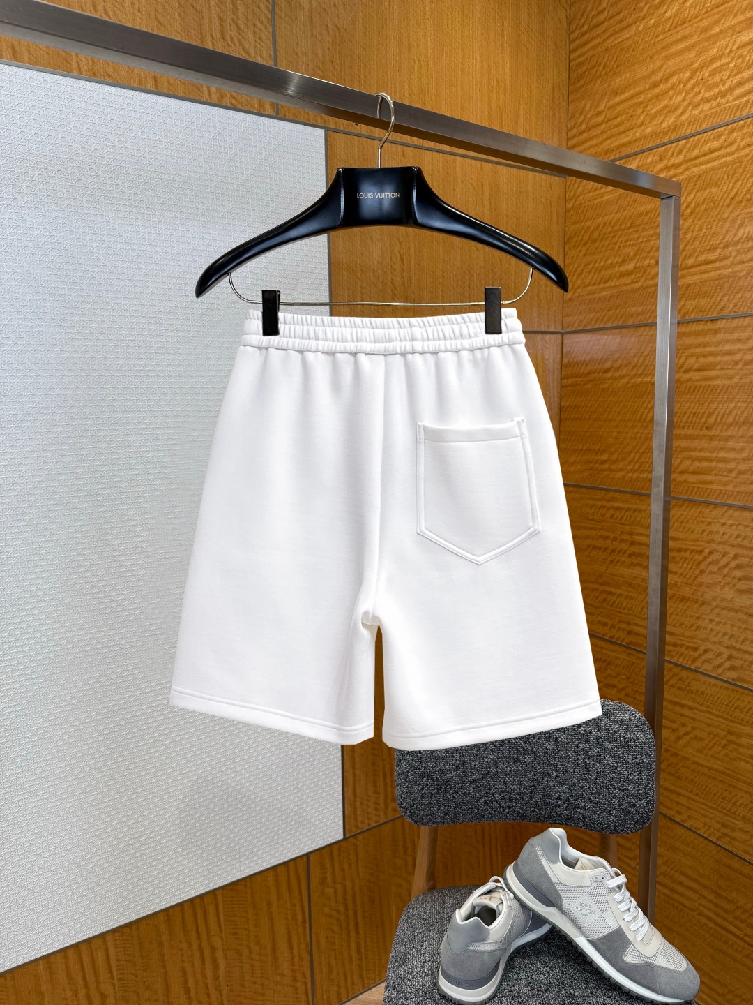 路易威登 Louis Vuitton 高级成衣风衣外套及大衣服饰 #E0AF9630 2