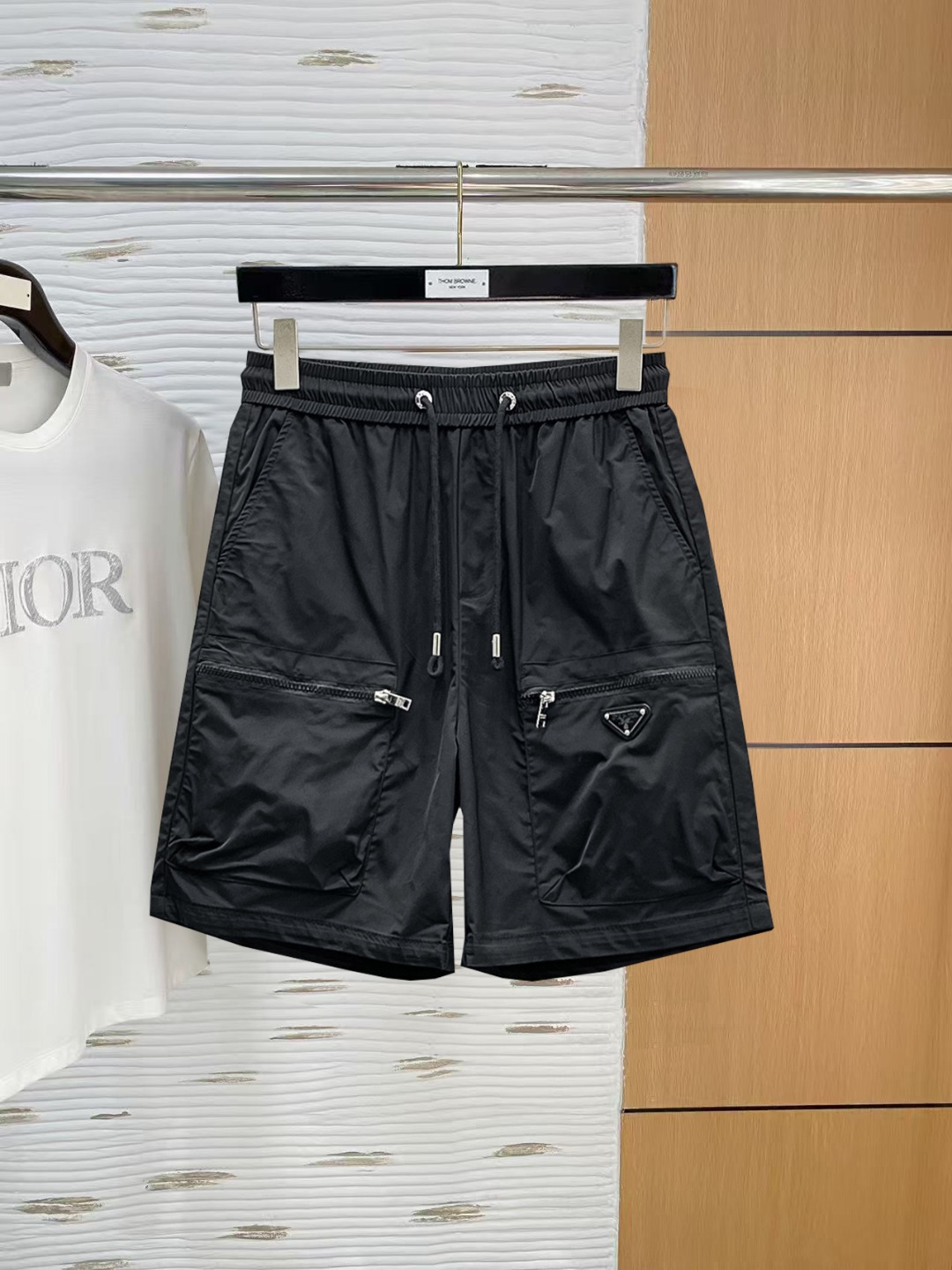 Prada 普拉达 2026ss春夏新款 休闲短裤
