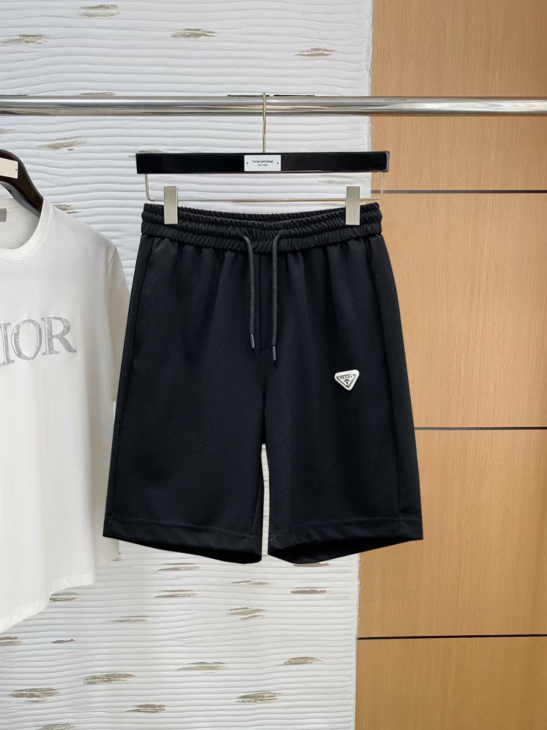 Prada 普拉达 2026ss春夏新款 休闲短裤