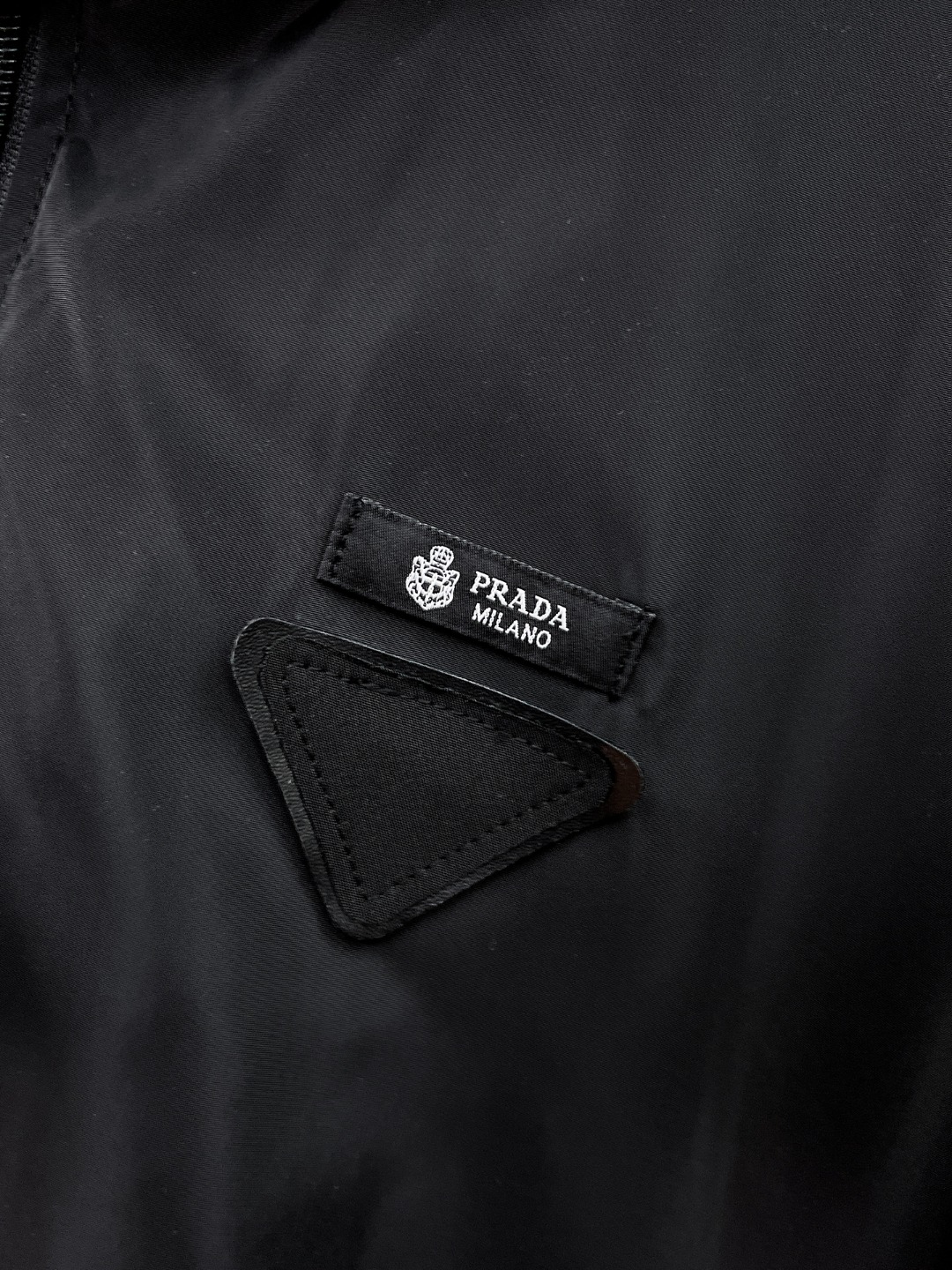 Prada 普拉达 2026春季新品 休闲皮衣夹克外套