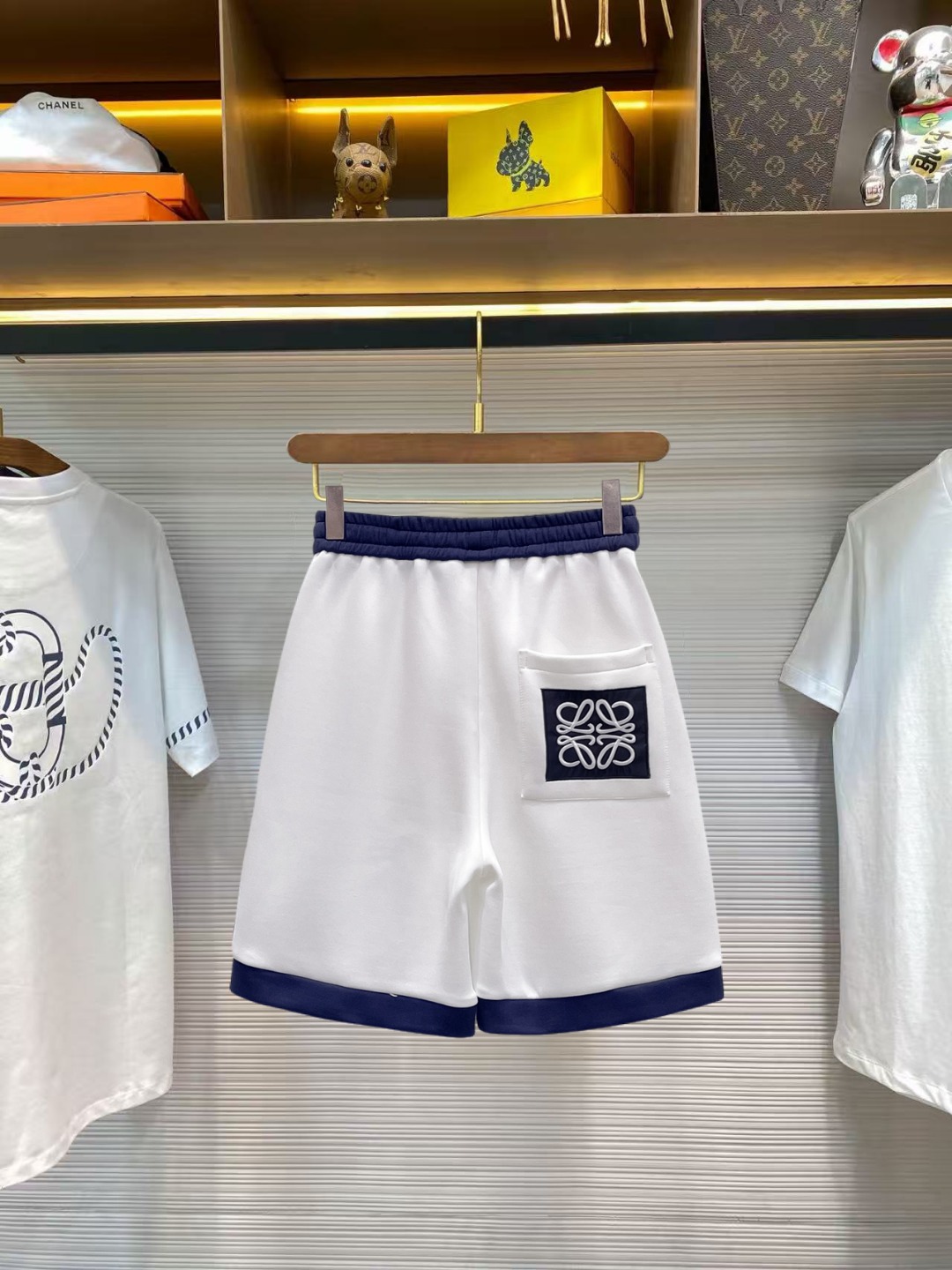 Loewe 罗意威 三标齐全 2026夏季新款男士休闲短裤 高级定制面料透气面料 透气弹力舒适度极高
