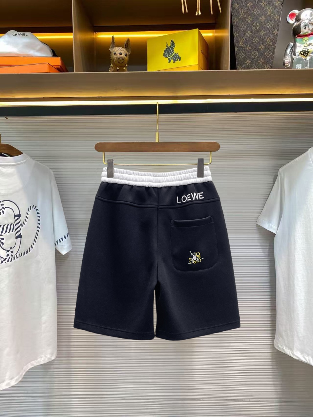 Loewe 罗意威 三标齐全 2026夏季新款男士休闲短裤 高级定制面料透气面料 透气弹力舒适度极高