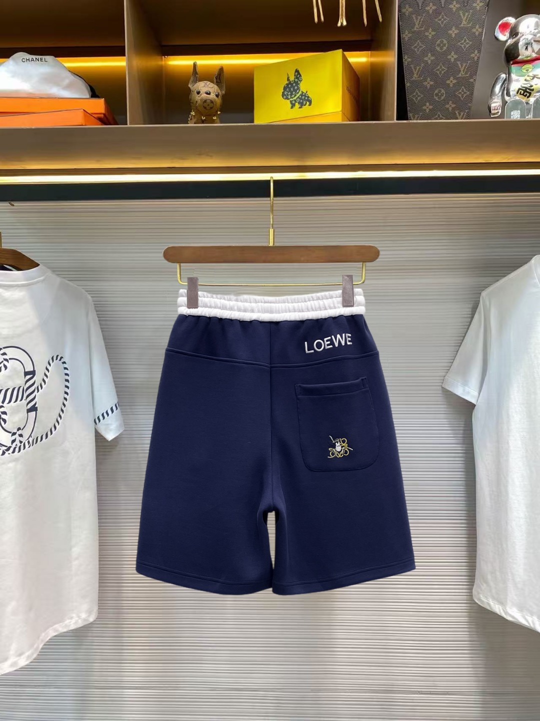 Loewe 罗意威 三标齐全 2026夏季新款男士休闲短裤 高级定制面料透气面料 透气弹力舒适度极高