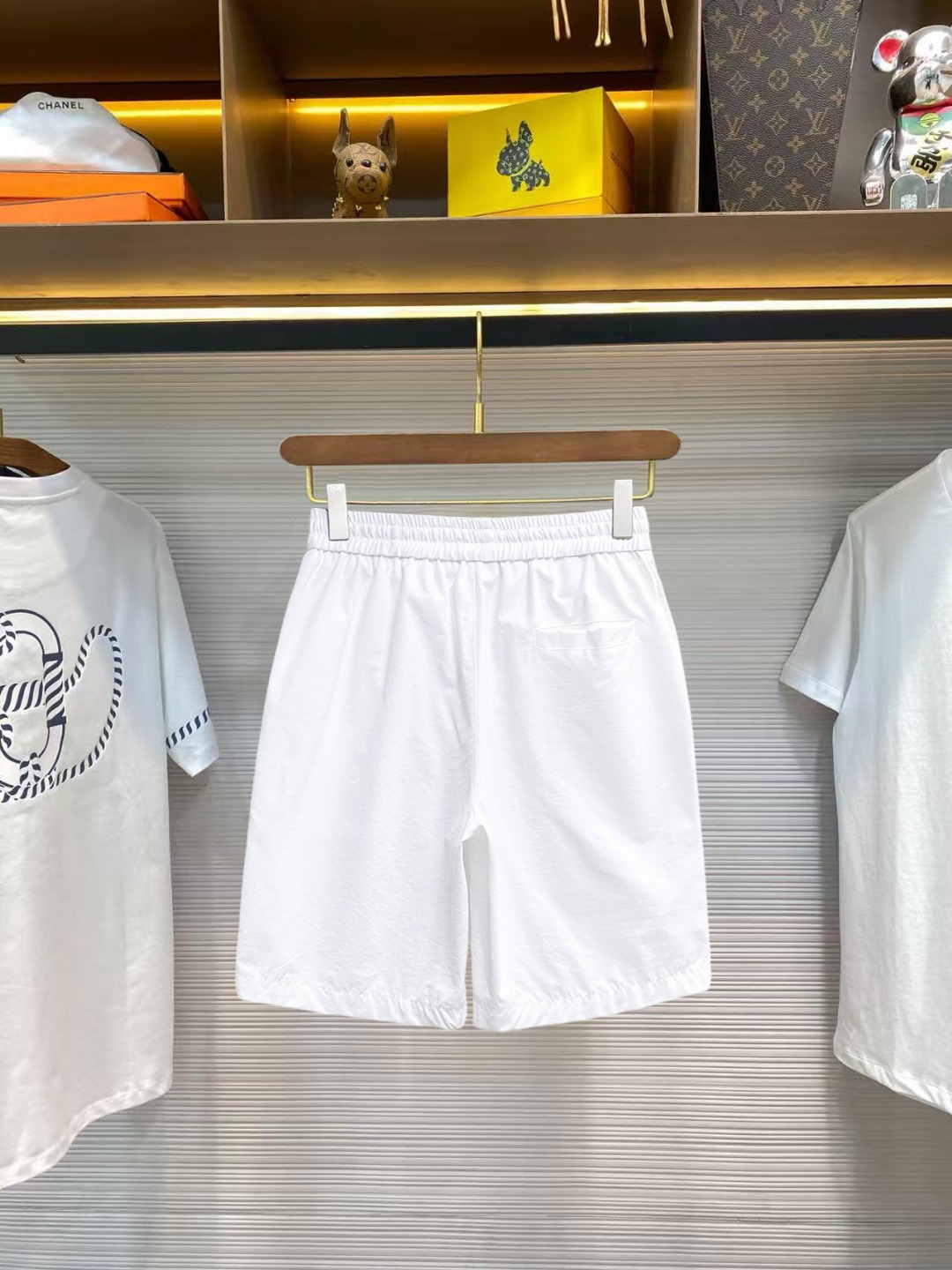 Moncler 蒙口 三标齐全 2026夏季新款男士休闲短裤 高级定制面料透气面料 透气弹力舒适度极高