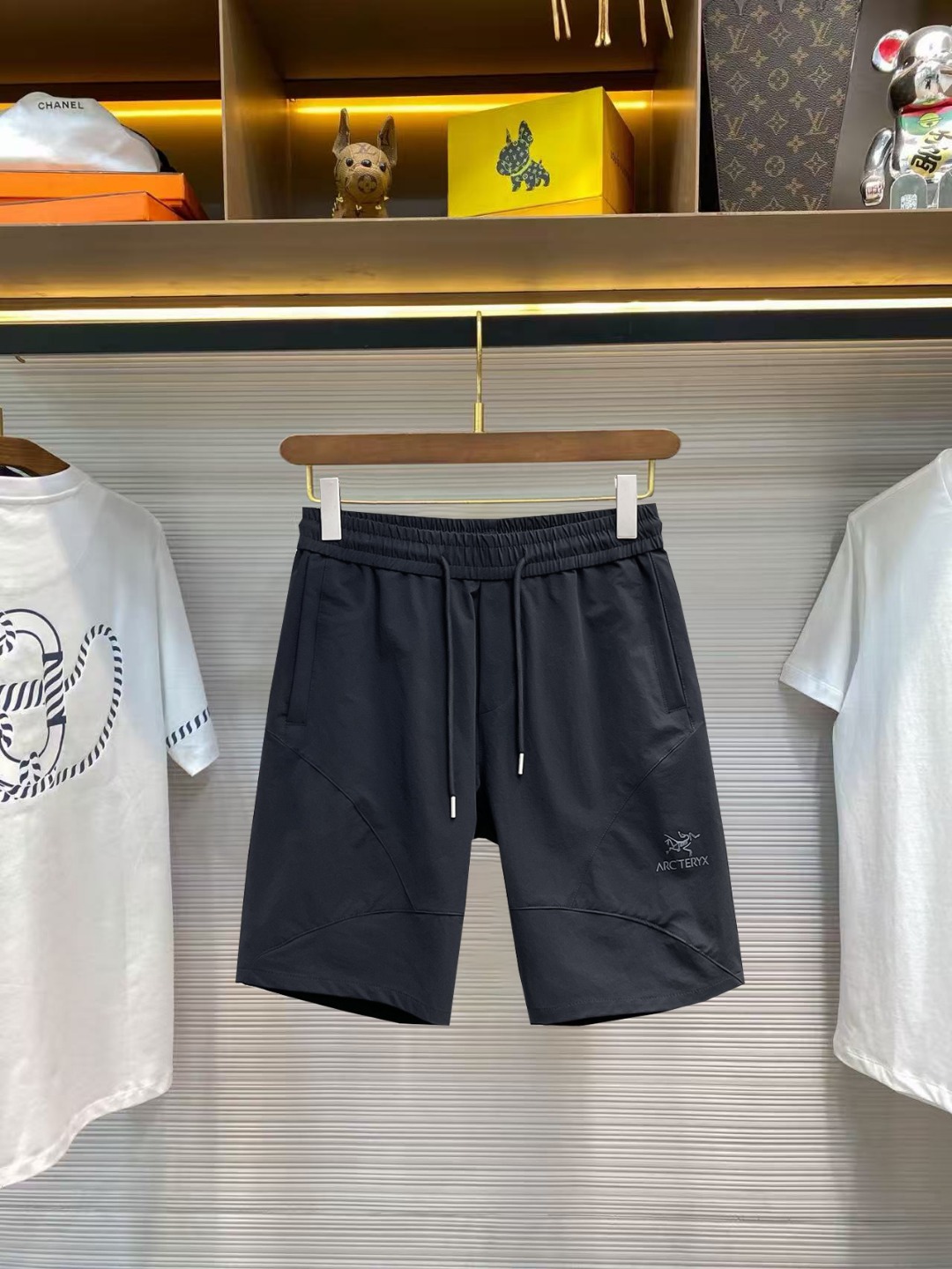 Arc'teryx 始祖鸟 三标齐全 2026夏季新款男士休闲短裤 高级定制面料透气面料 透气弹力舒适度极高