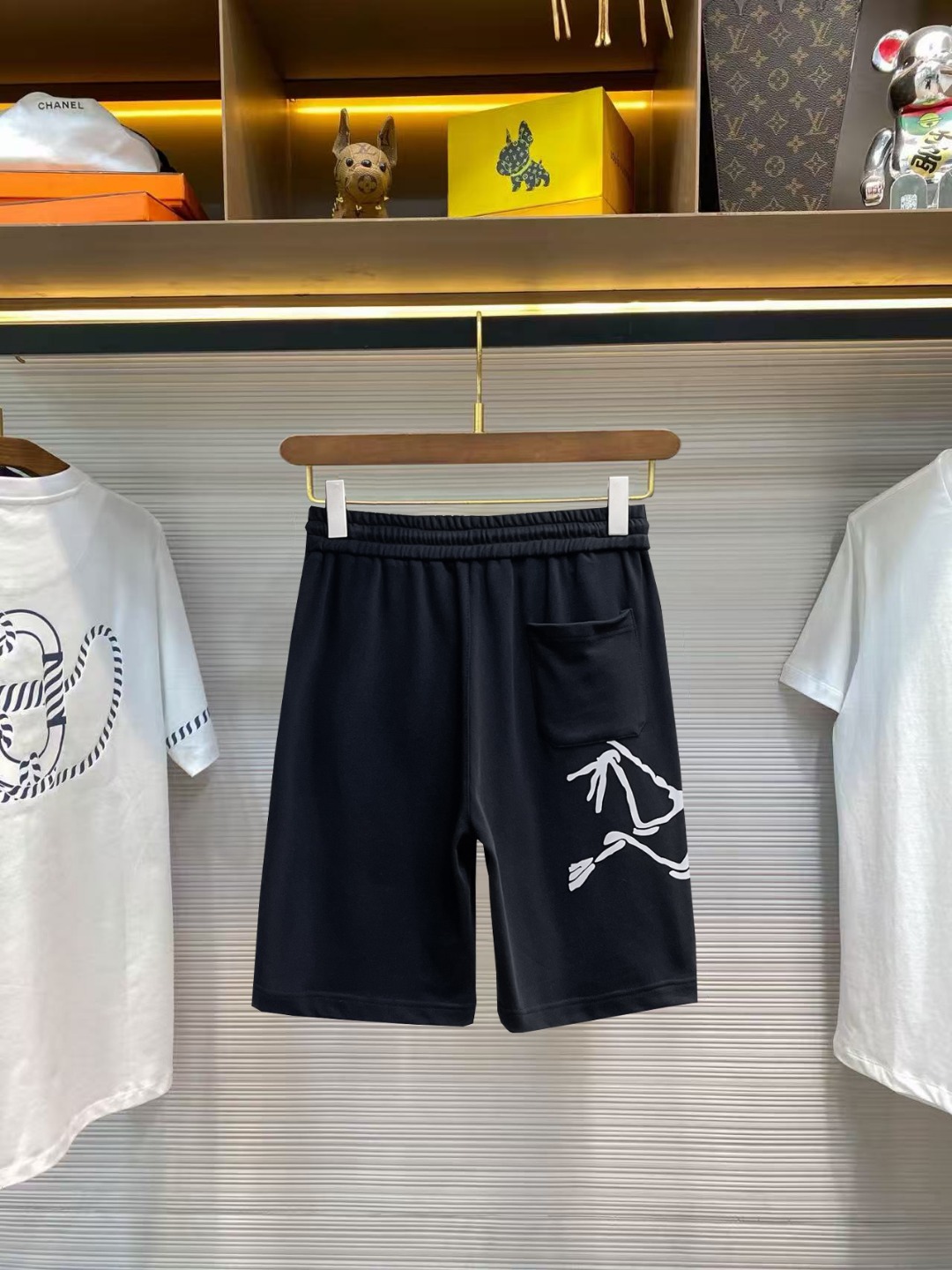 Arc'teryx 始祖鸟 三标齐全 2026夏季新款男士休闲短裤 高级定制面料透气面料 透气弹力舒适度极高