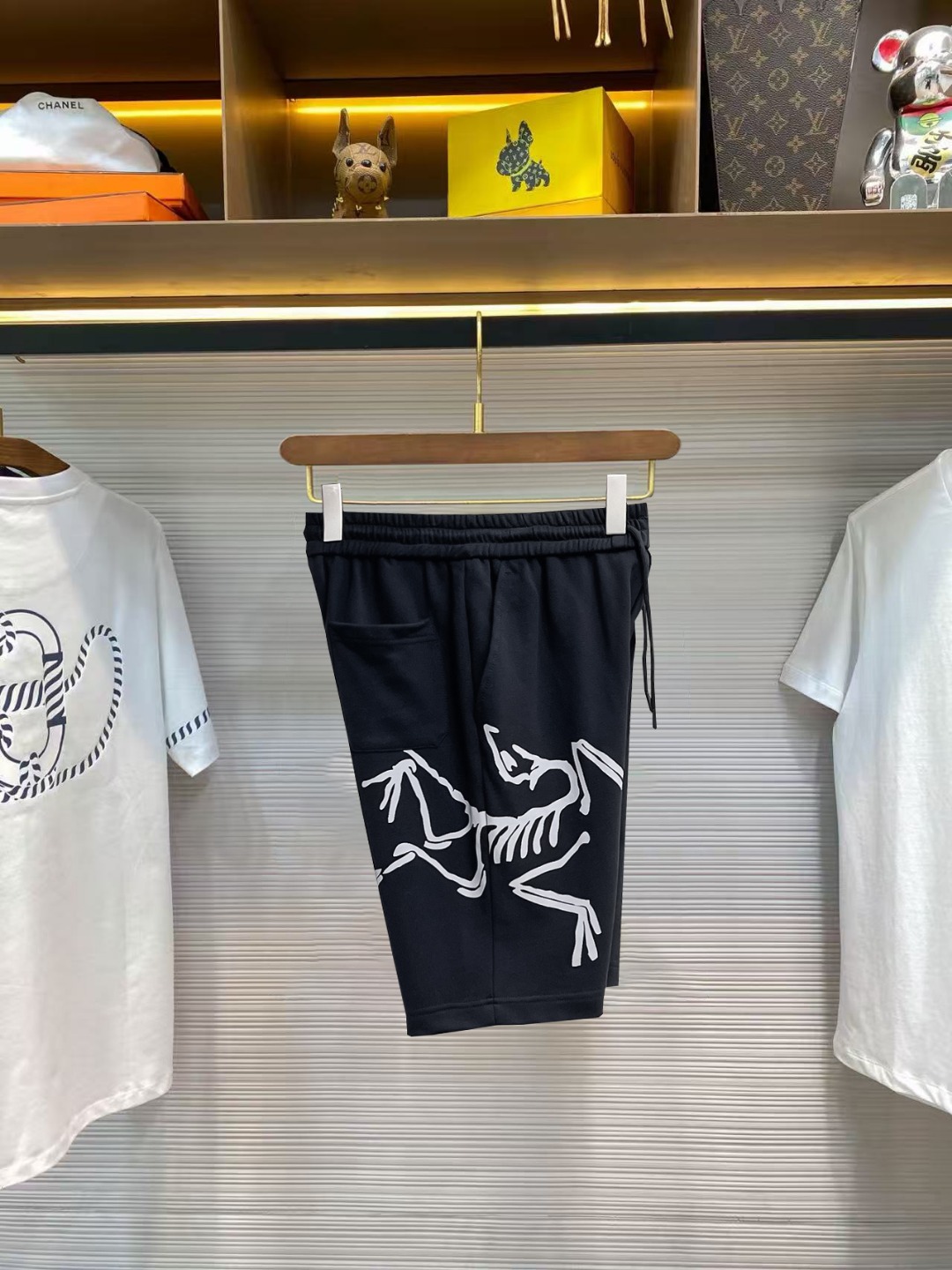 Arc'teryx 始祖鸟 三标齐全 2026夏季新款男士休闲短裤 高级定制面料透气面料 透气弹力舒适度极高