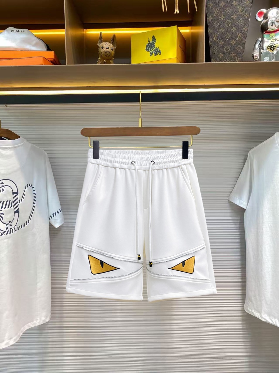 Fendi 芬迪 三标齐全 2026夏季新款男士休闲短裤 高级定制面料透气面料 透气弹力舒适度极高