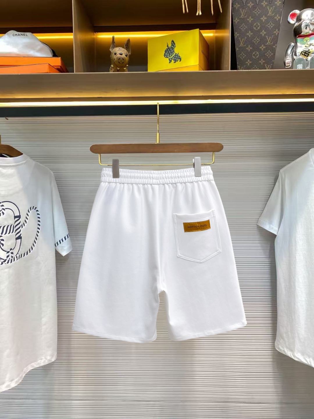 Louis Vuitton LV 三标齐全 2026夏季新款男士休闲短裤 高级定制面料透气面料 透气弹力舒适度极高