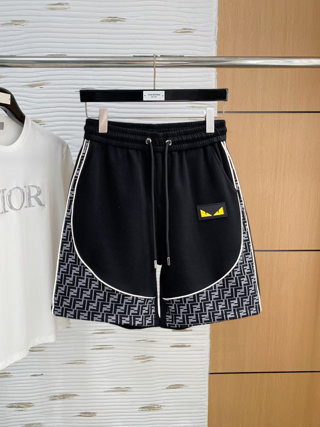 Fendi 芬迪 2026夏季新款 休闲短裤