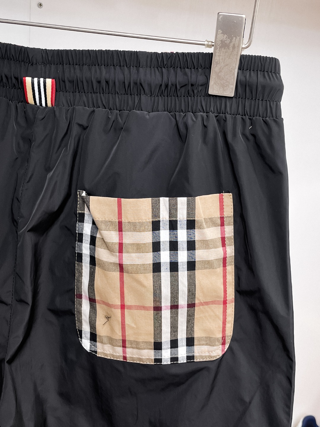 Burberry 巴宝莉 2026夏季新款 休闲短裤