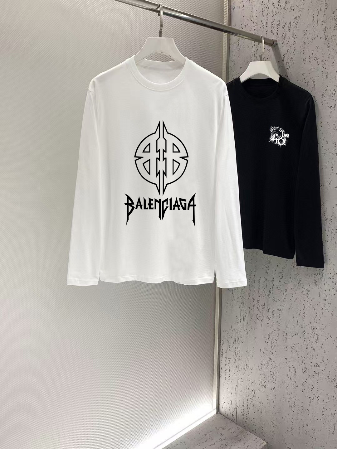 P85 Balenciaga 2026 primavera y verano nueva camiseta de manga larga con fondo informal a la moda estilo mostrador, con…