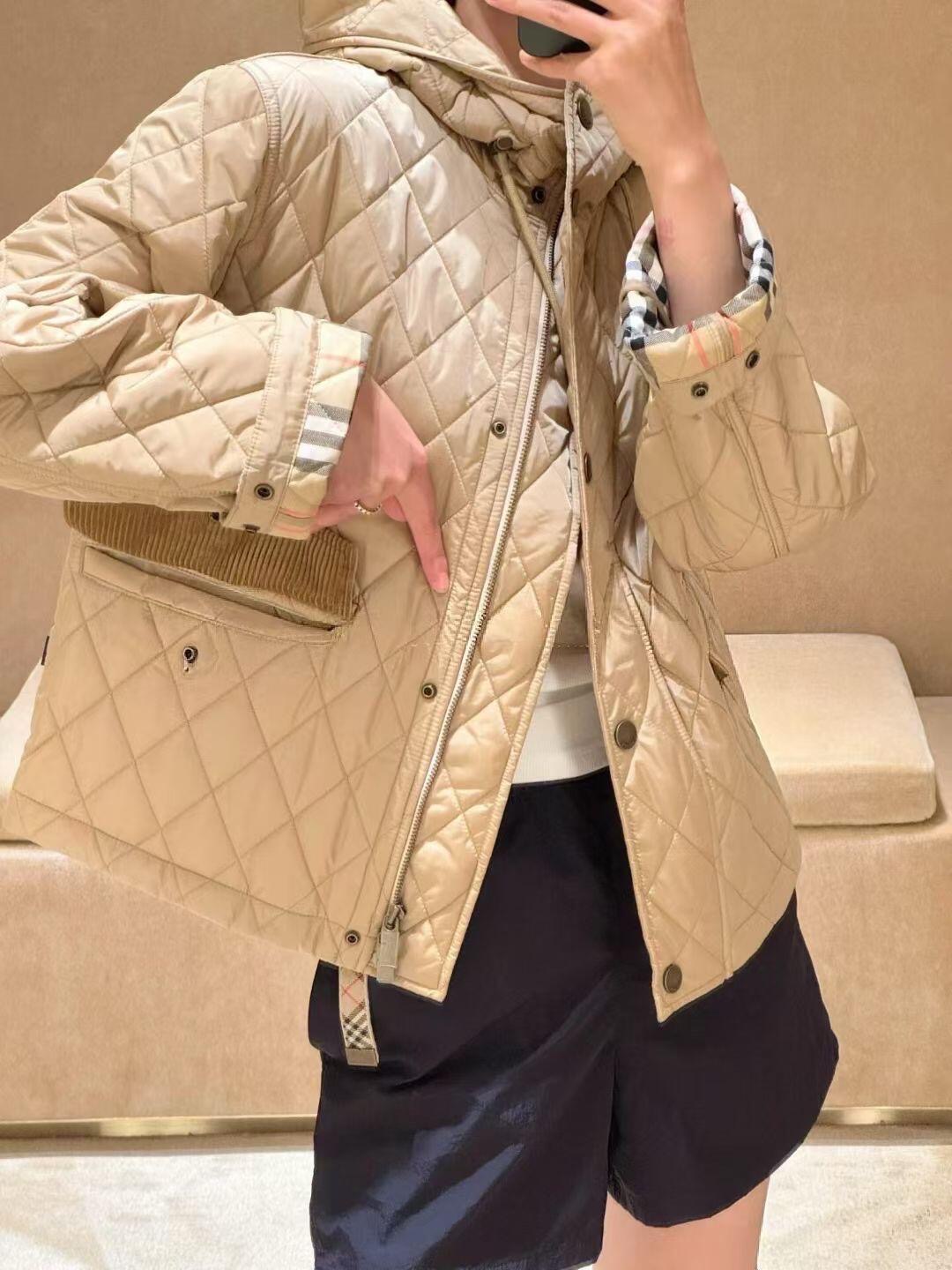 버버리 25FW 여성 자켓 155686 Burberry Jacket 상세 이미지 4