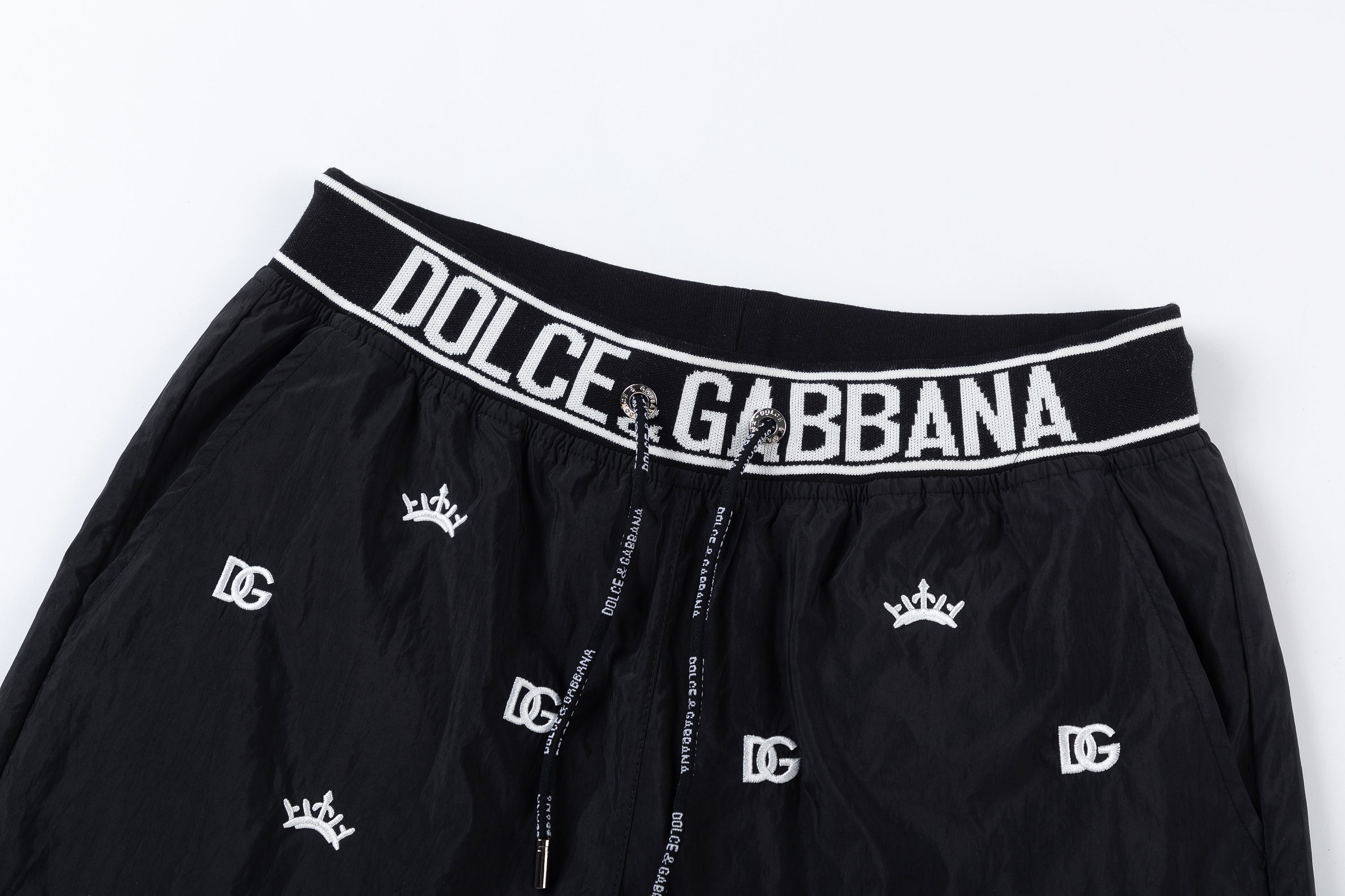 Dolce & Gabbana DG