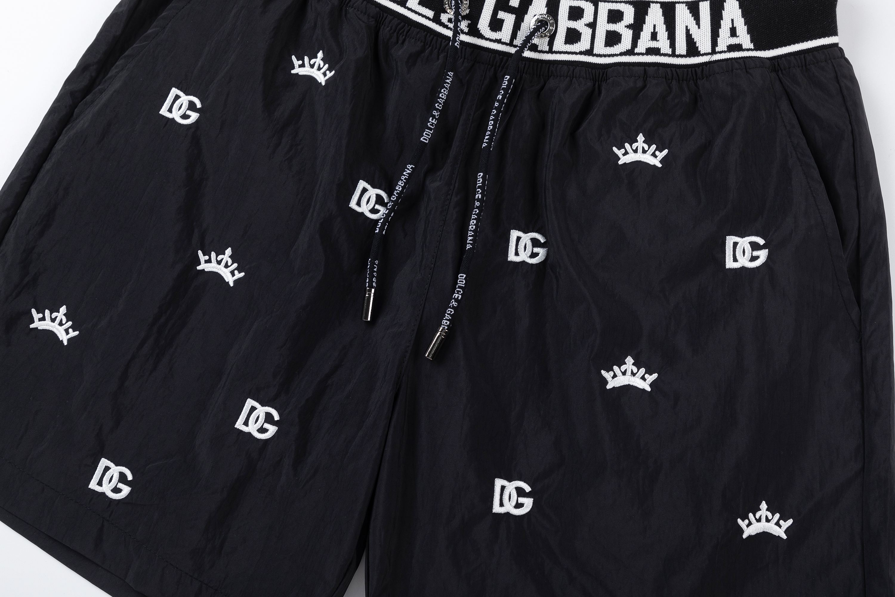 Dolce & Gabbana DG