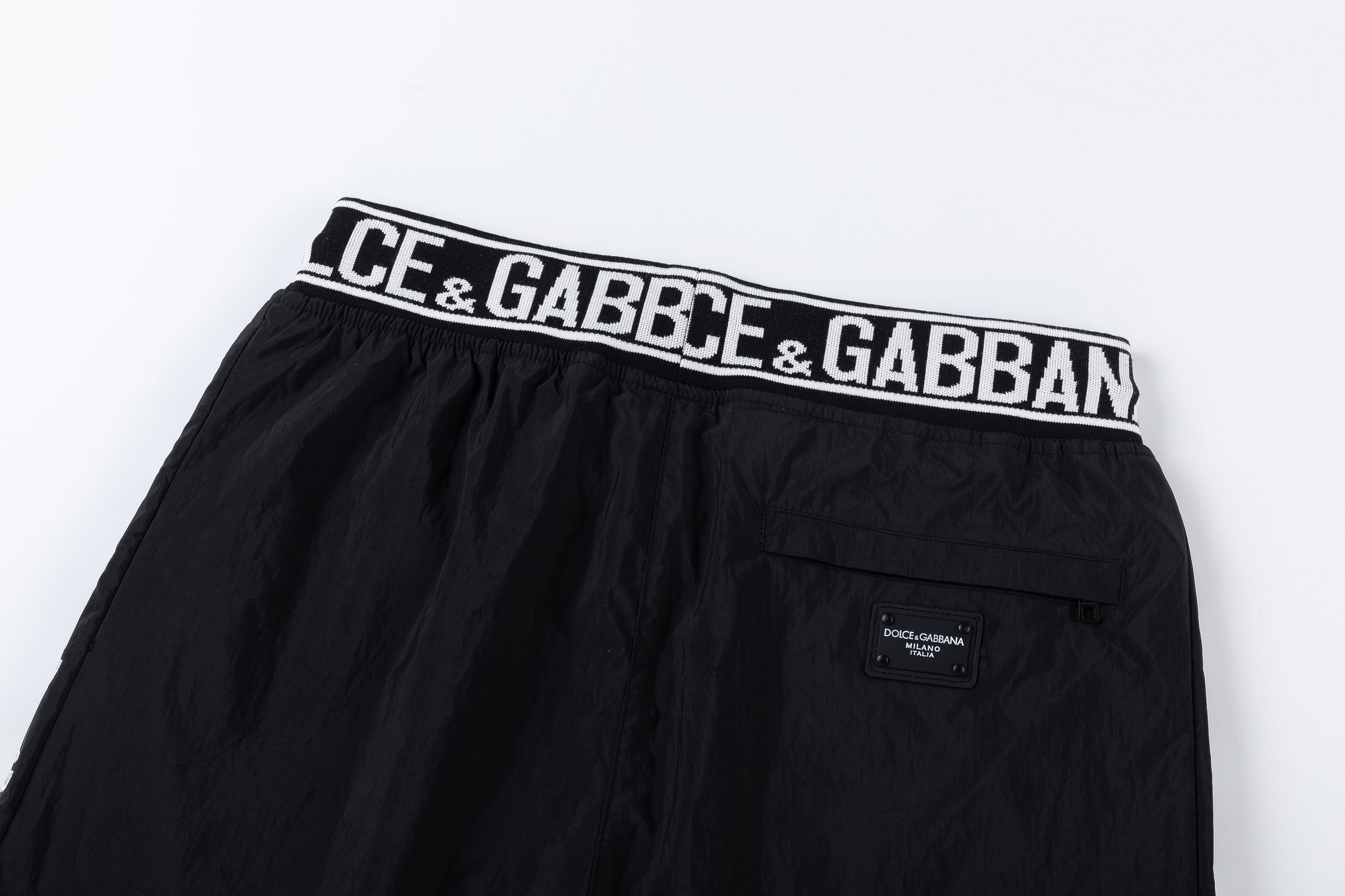 Dolce & Gabbana DG