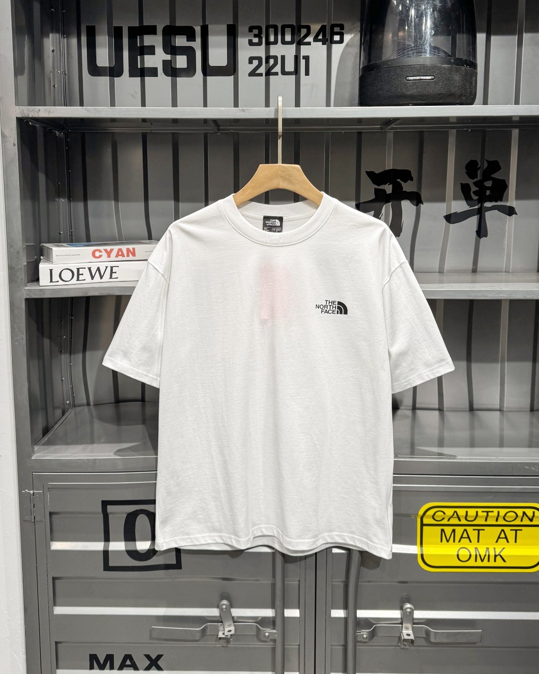 Alternative view of T-Shirt 02329
