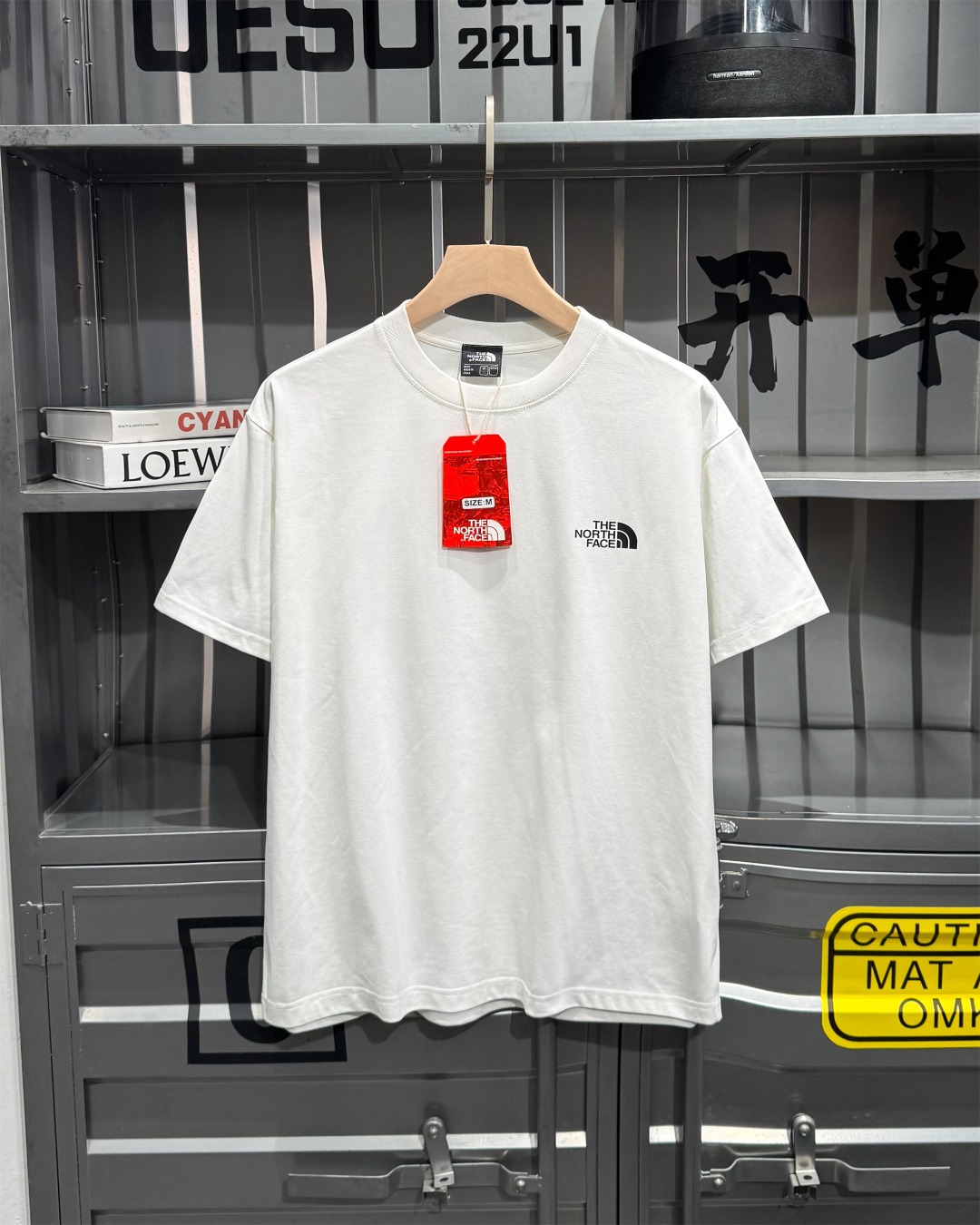 Alternative view of T-Shirt 05540