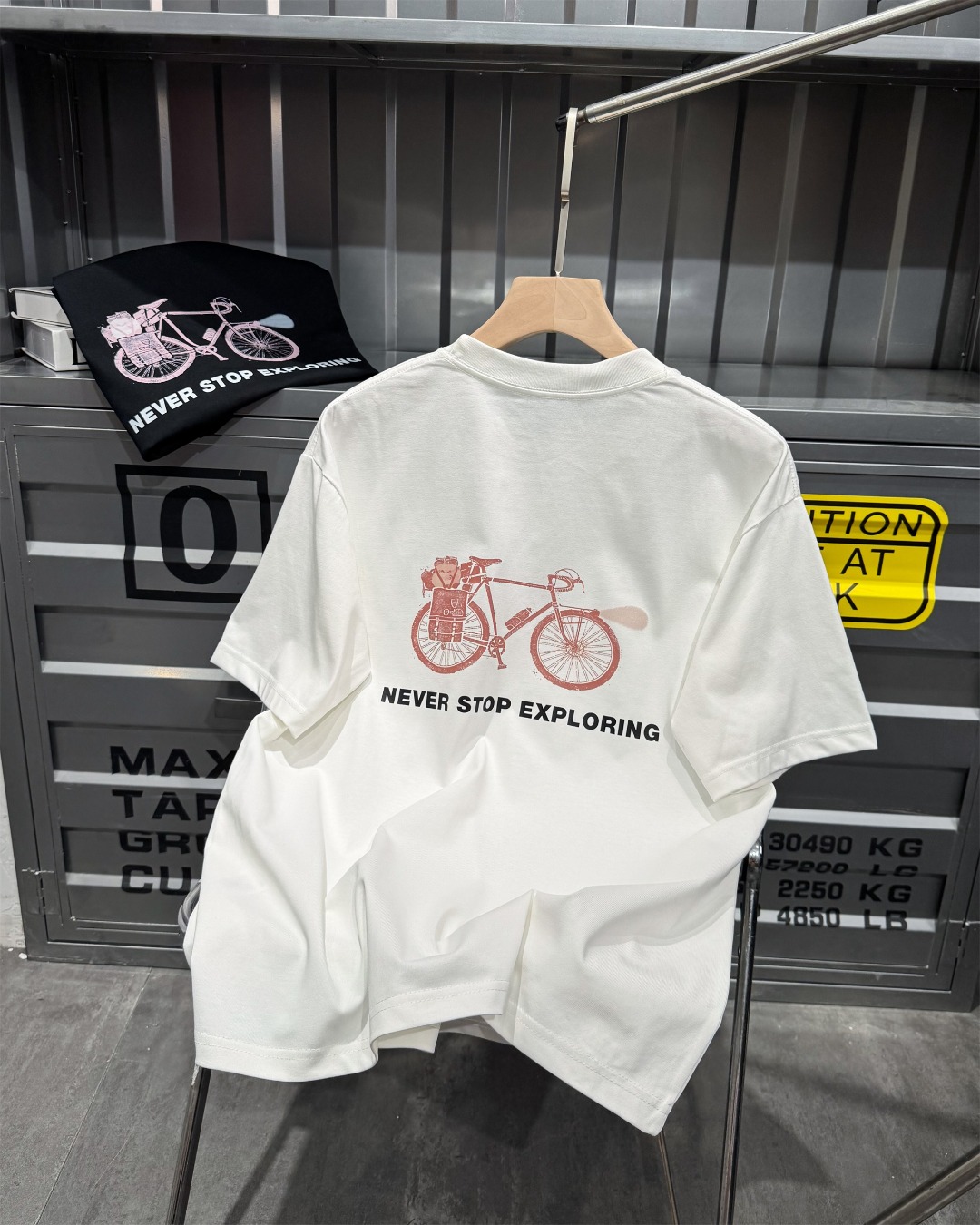 Alternative view of T-Shirt 05294