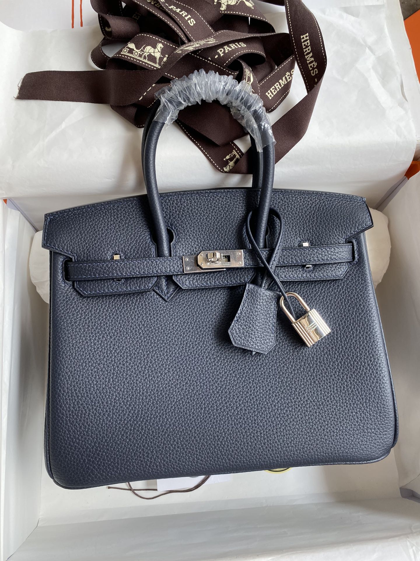 NO:699050,Half-hand birkin 25cm platinum, all steel hardware, grade A Togo leather, midnight blue, silver buckle wax thread, Hermes, hermes, Hermes,19860909半手birkin 25cm 铂金 全钢五金 A级Togo皮 午夜蓝 银扣蜡线,爱马仕,hermes,Hermes,,Bag