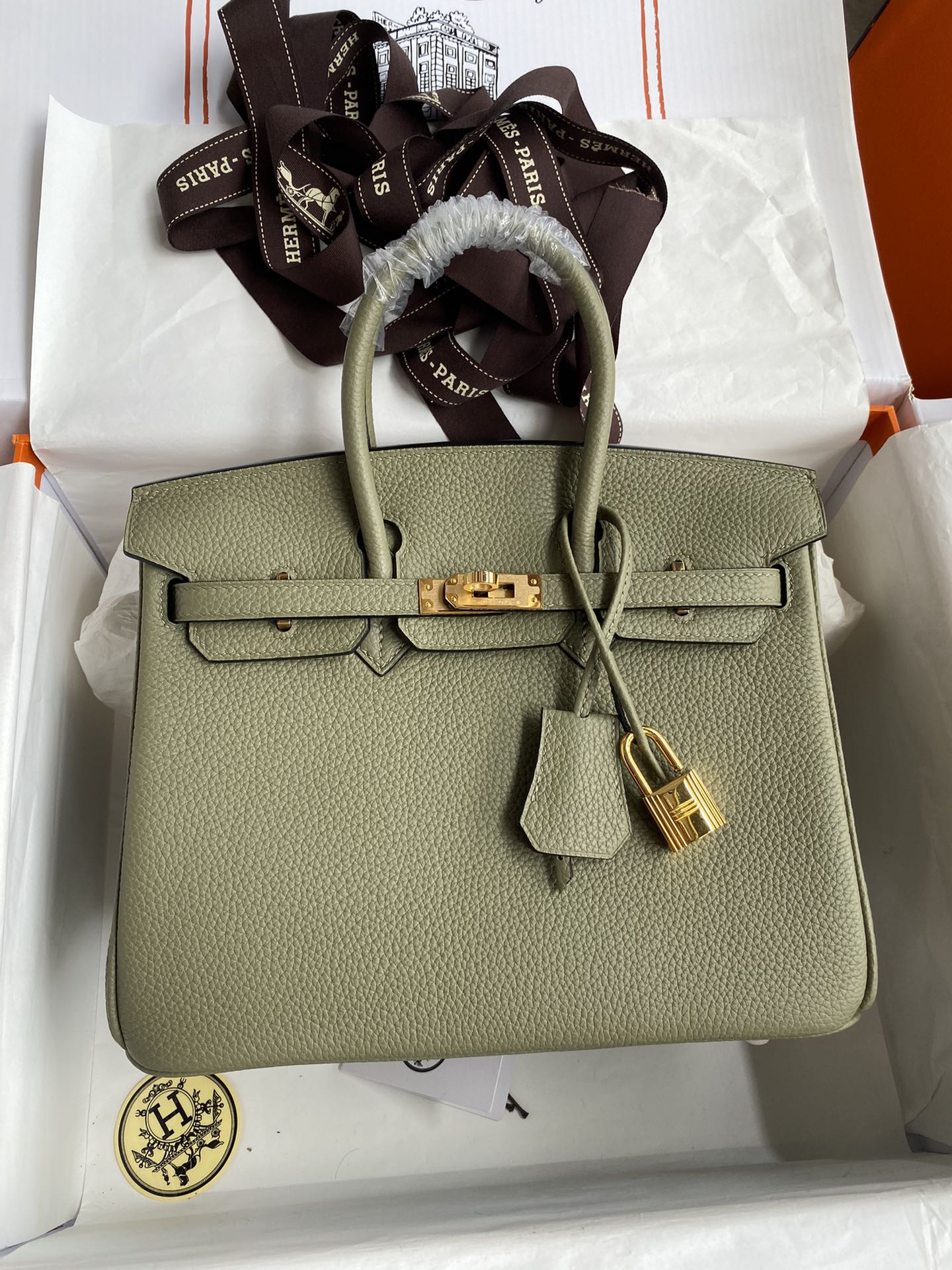 NO:699058,Half-hand birkin 25cm platinum, all steel hardware, grade A Togo leather, sage green, gold buckle wax thread, Hermes, hermes, Hermes,19860909半手birkin 25cm 铂金 全钢五金 A级Togo皮 鼠尾草绿 金扣蜡线,爱马仕,hermes,Hermes,,Bag