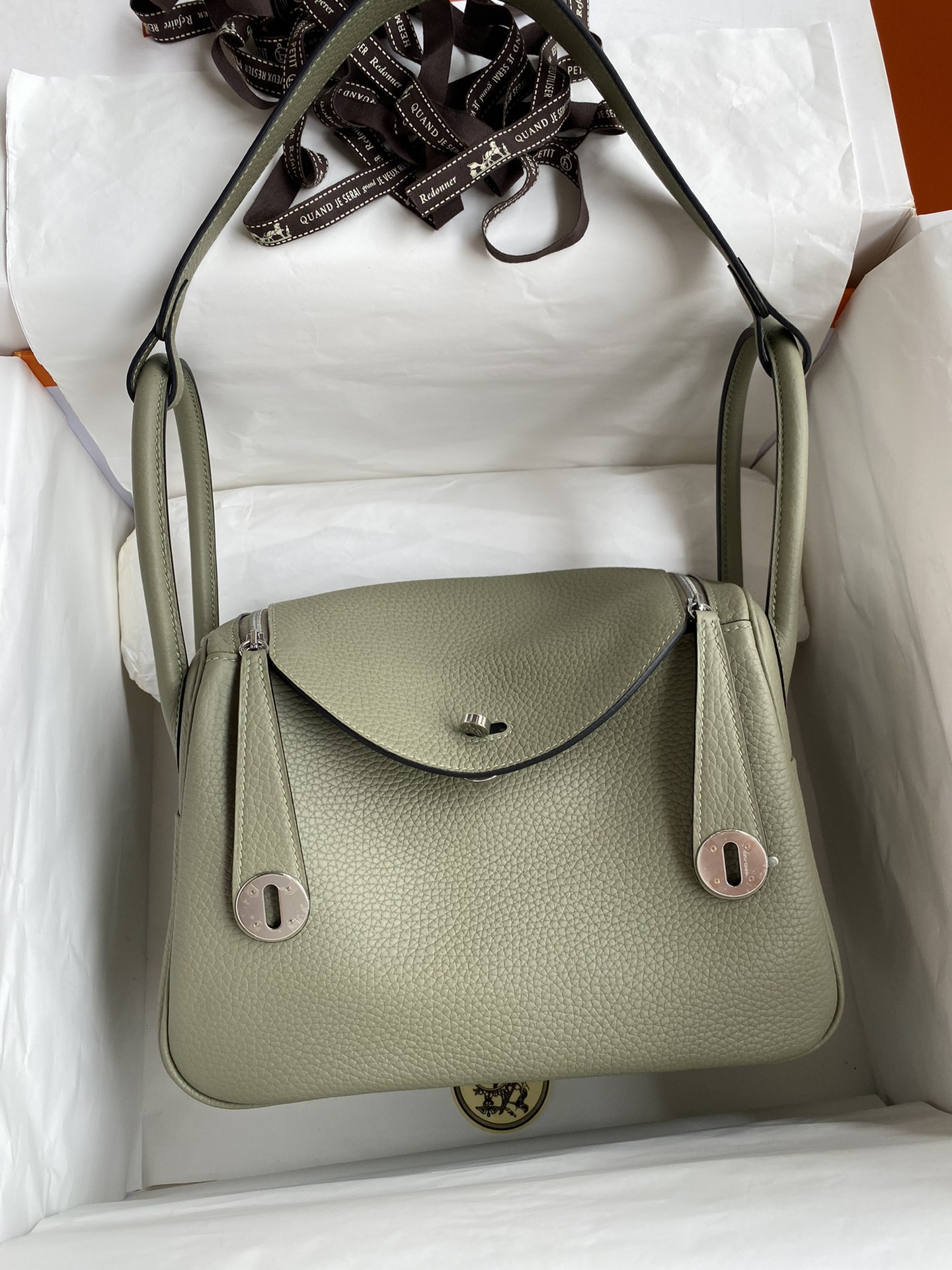 Hermes Lindy Torby typu crossbody i na ramię Zielony Szycie Mężczyźni Srebrny sprzęt Taurillon